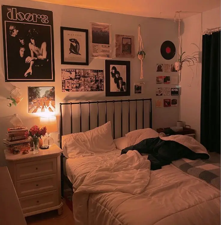 downtown girl posters for your room｜TikTok Search