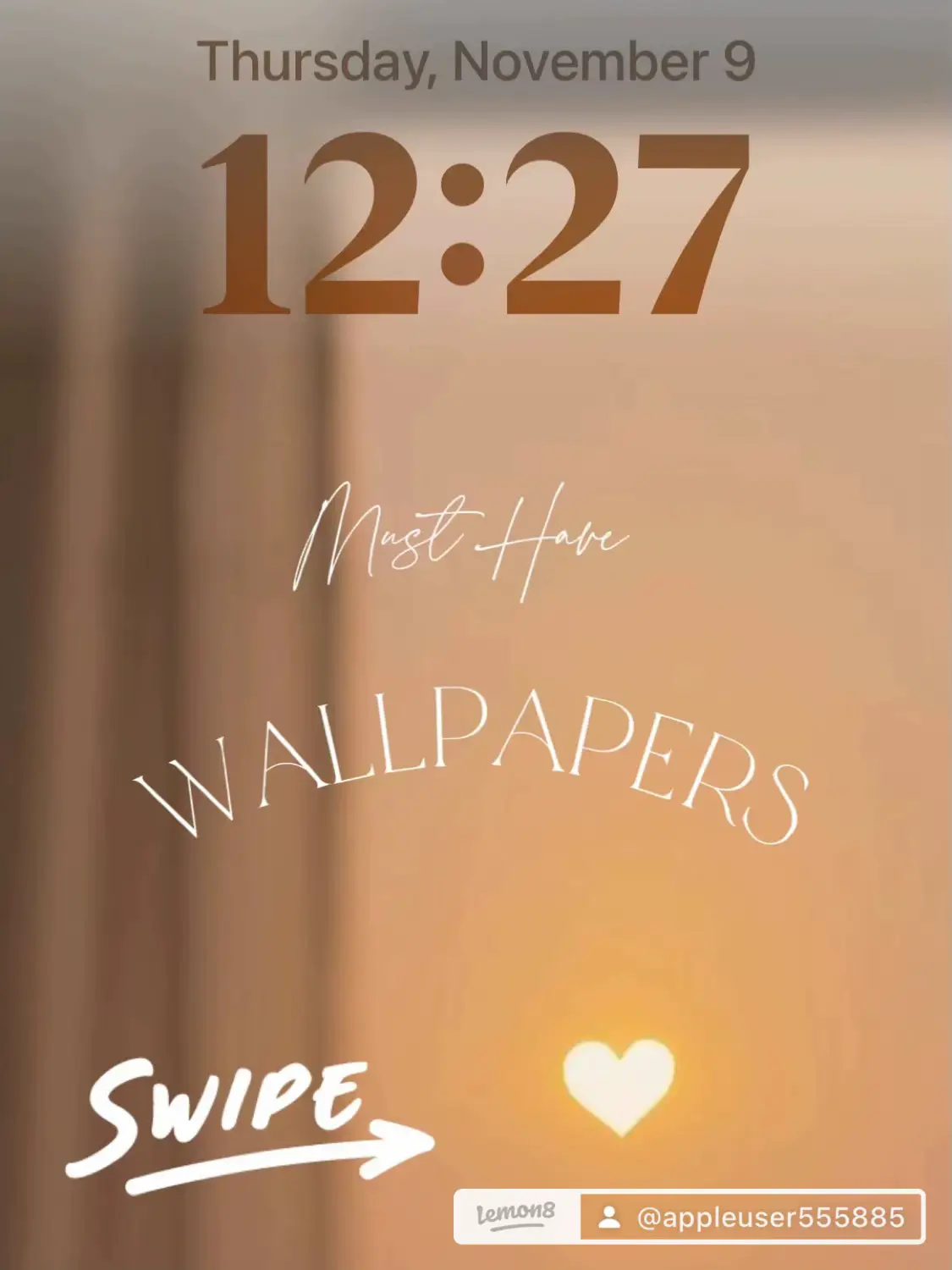  A phone screen displaying a time of 11:21.