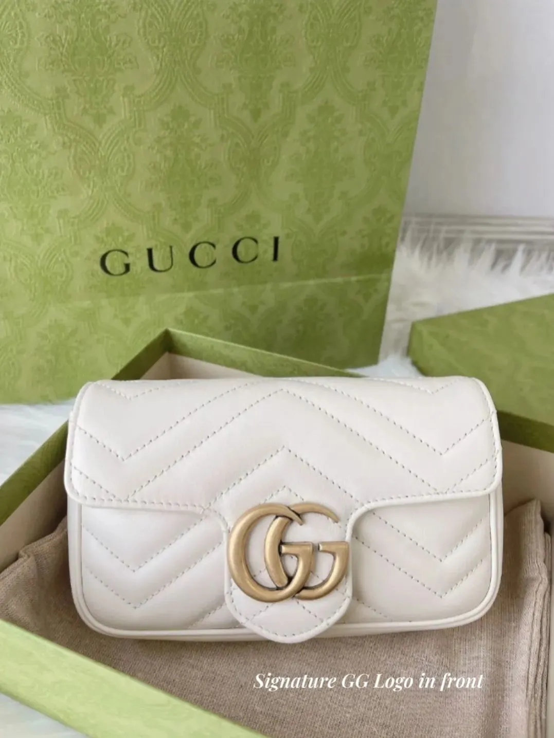 Gucci Marmont Super Mini! Unboxing, what fits inside, different ways to  wear 