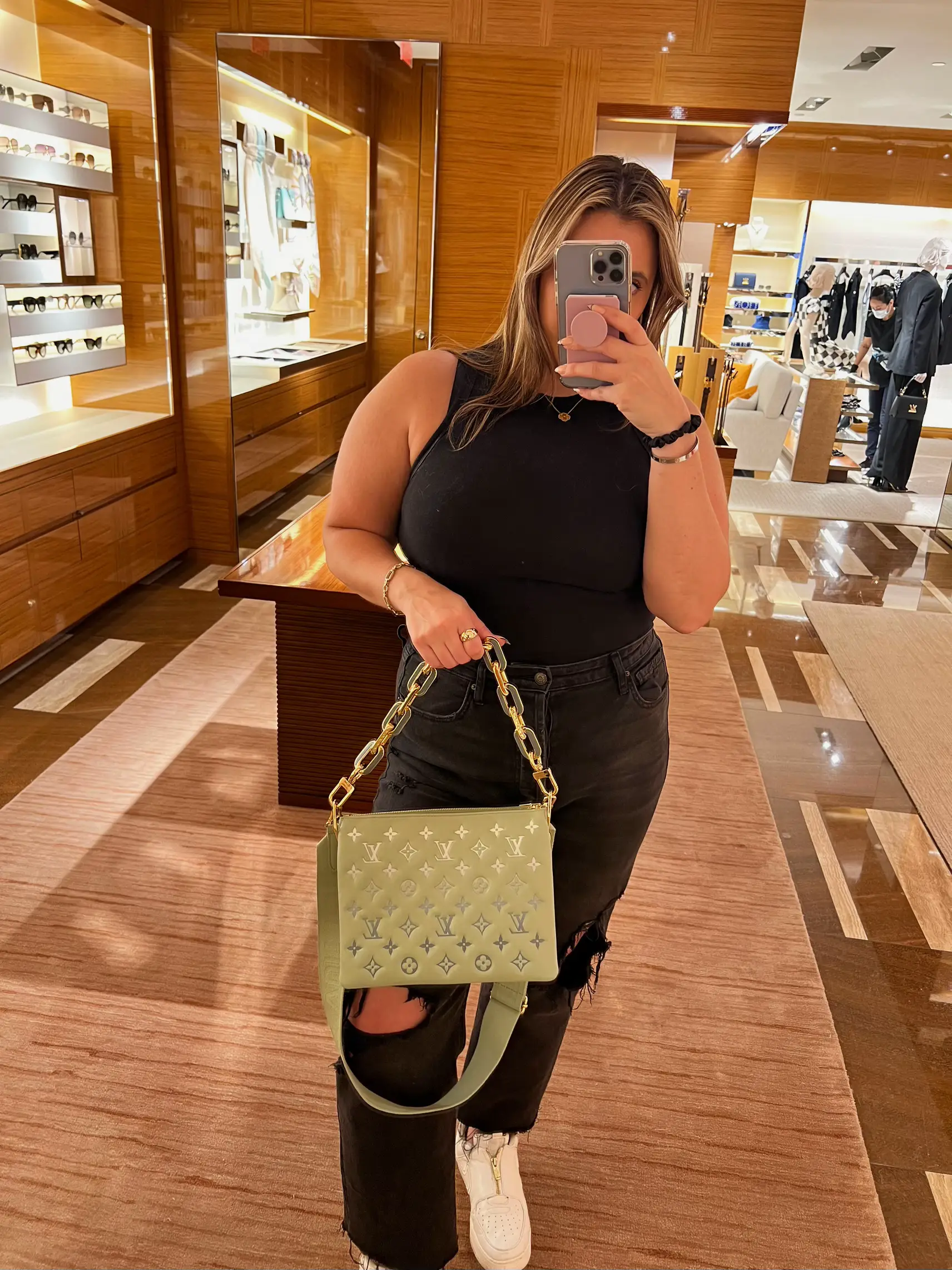 Louis Vuitton Pochette Coussin #LV #louisvuitton  Luxury bags collection, Louis  vuitton store, Bags