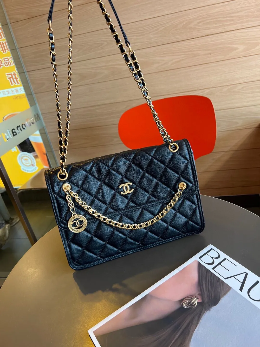 正規販売店 CHANEL シャネル シャネル 旧トラベルラインバッグトートバッグ 一泊旅OK 販売の最低価格 バッグ