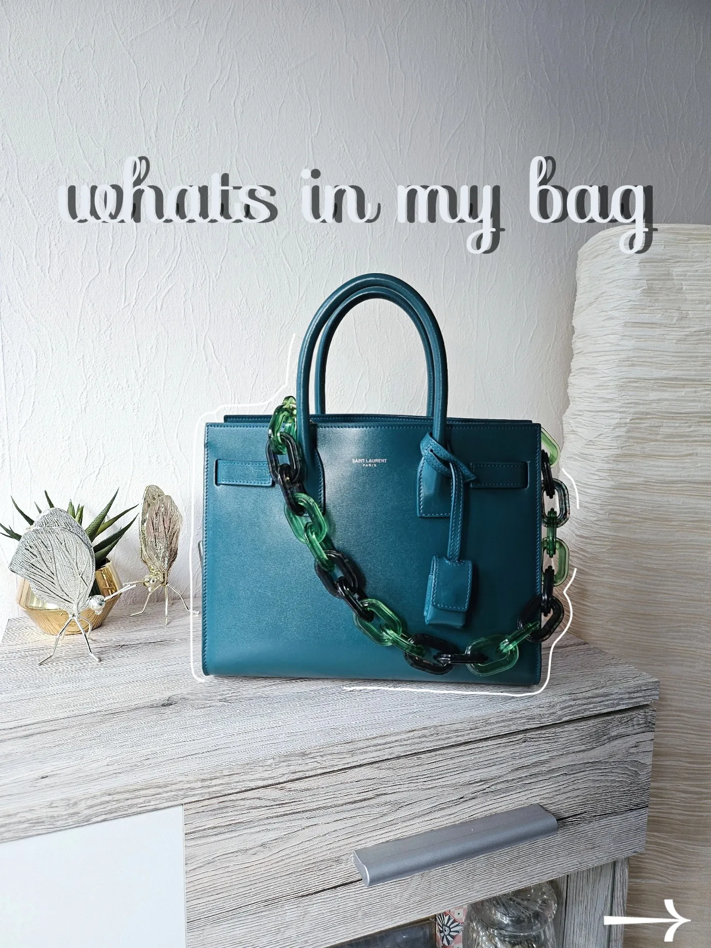 What's in My Bag - feat. Chanel Reissue Camera Bag 