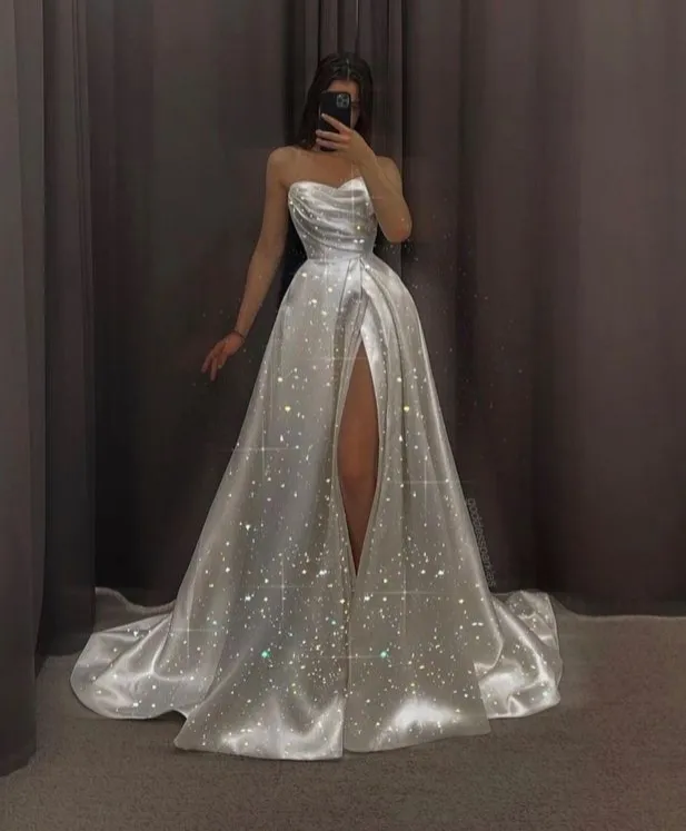 I found my dream dress, however, I am 32 bust, 25 waist and 35 hips, would  that be too big of an alteration to get done?? It's my dream dress and just