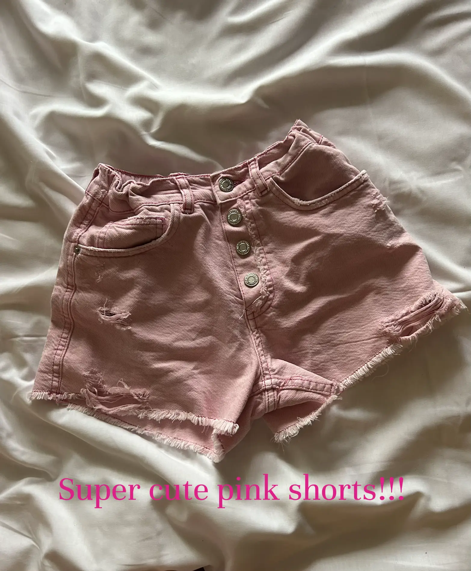 Left or Right?! How would you pair these NEW Barbie Pink Pocket Scrunch  Butt Shorts? 💗