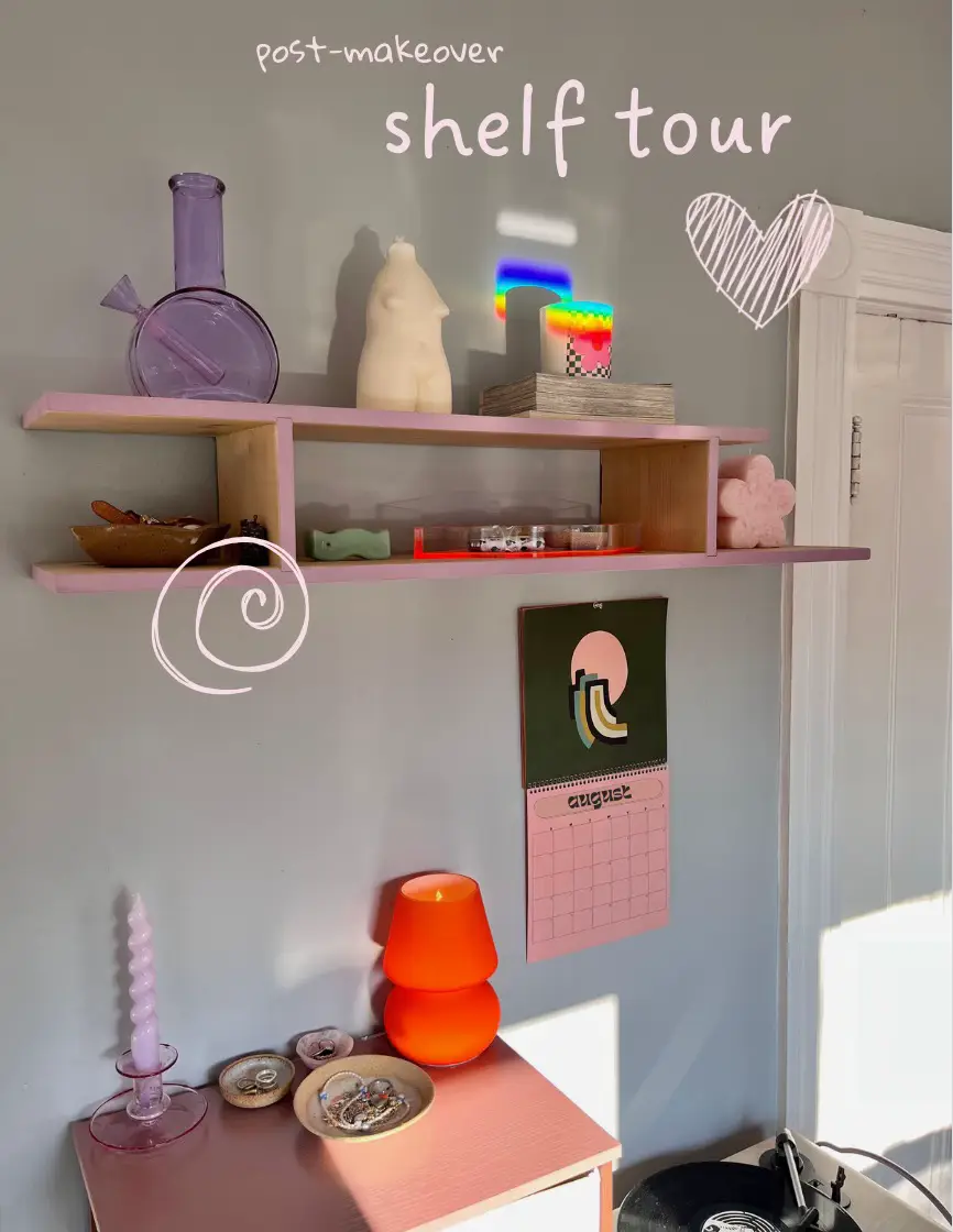 SWIPE FOR SHELFIE DECOR