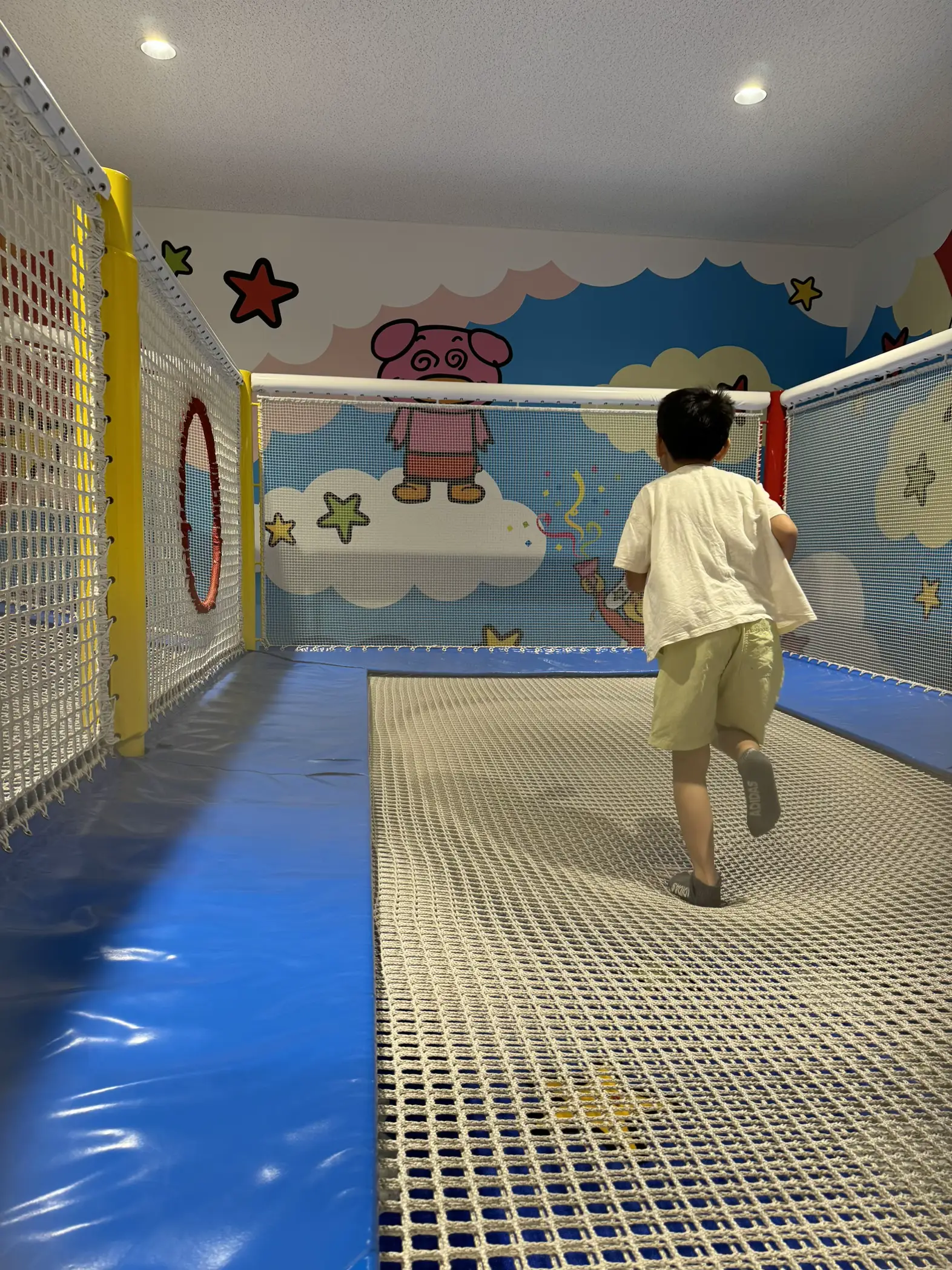 Oyatsu Town / Mie 】 Children and everyone's favorite "Baby Star Ramen