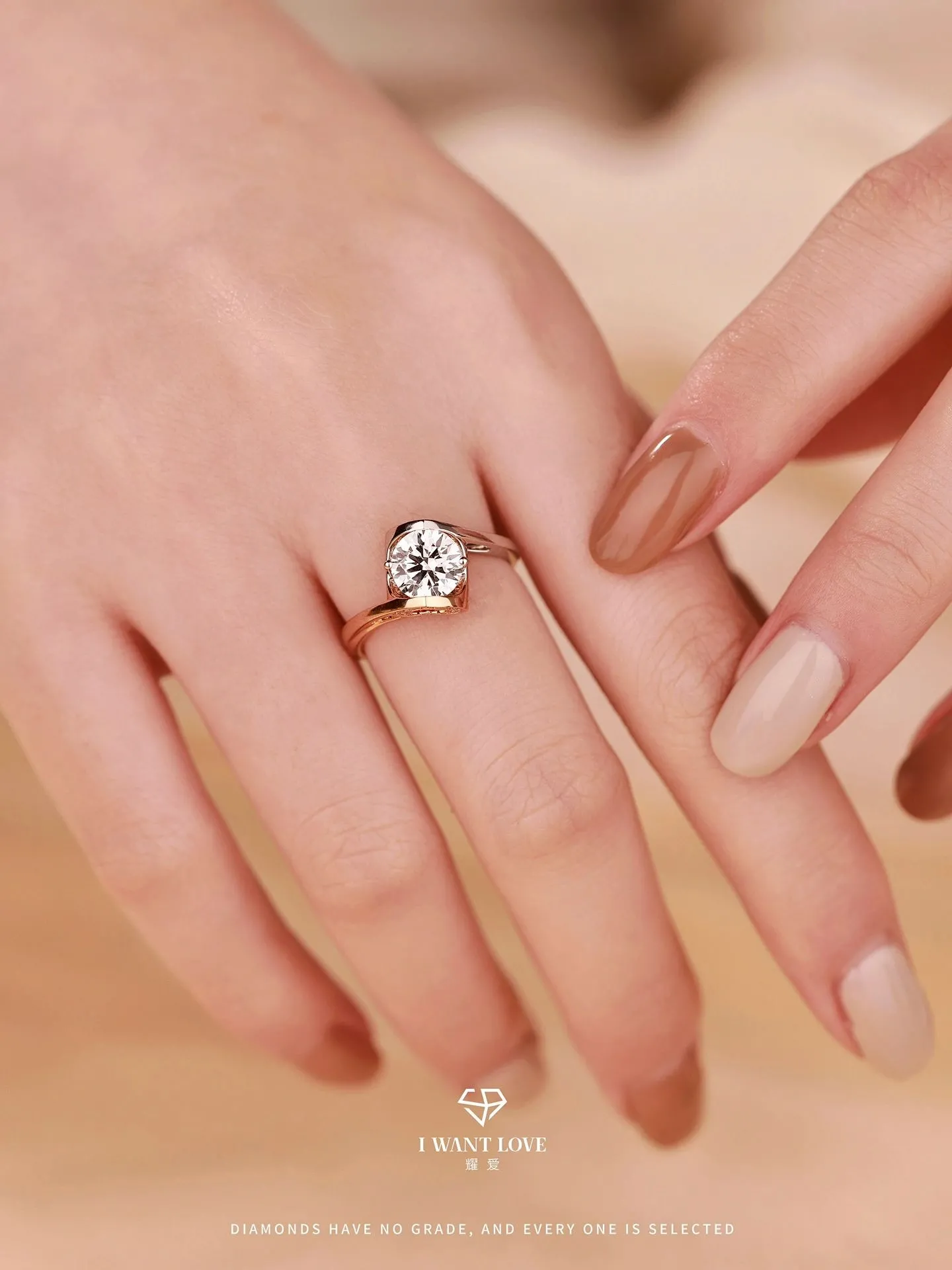 美しすぎて話題のハート型ダイヤモンドリング💍デザインがオシャレで