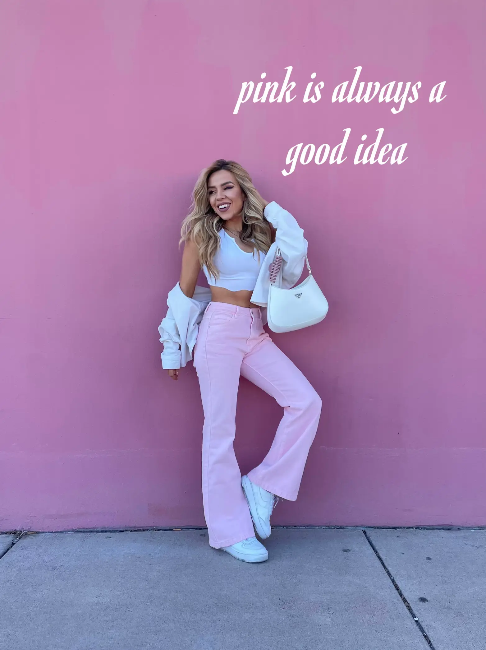 Lululemon tuck me in tank pink size 4  Clothes design, Vintage pink,  Fashion