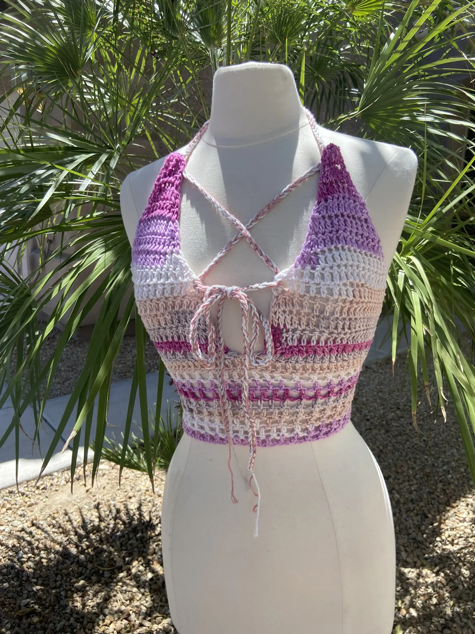 Here is my new Crochet Rose Halter Corset Top🌹🌸 tutorial will