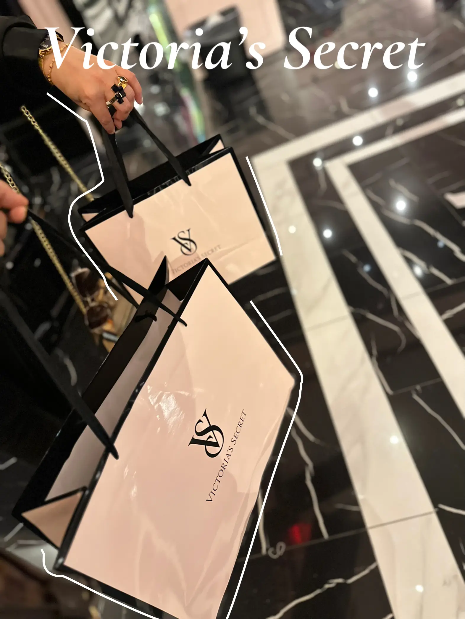 Victoria’s Secret shopping Bag