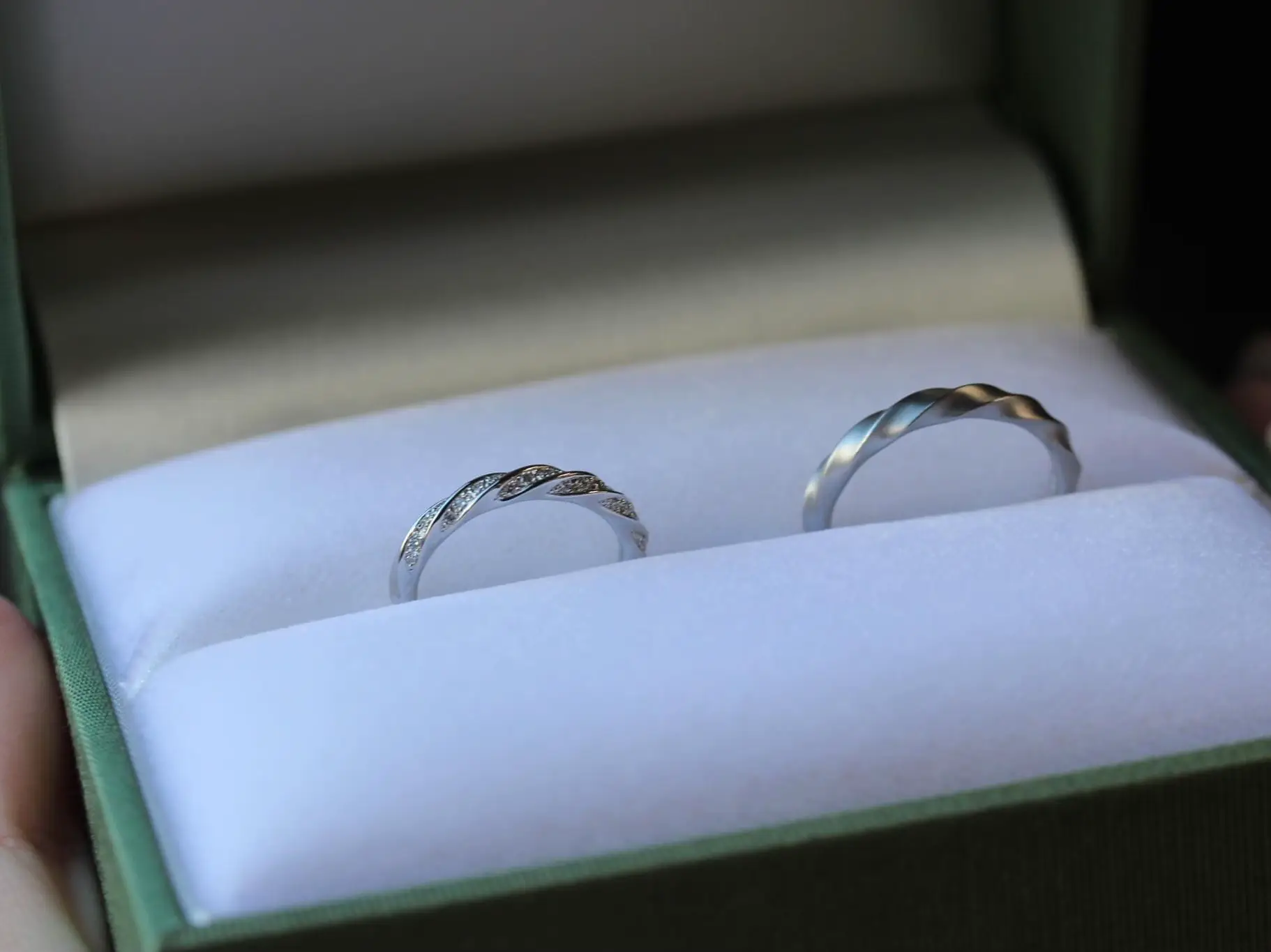 華やかなデザインの結婚指輪?‍♀️✨ | 雅-miyabi-【公式】婚約指輪 