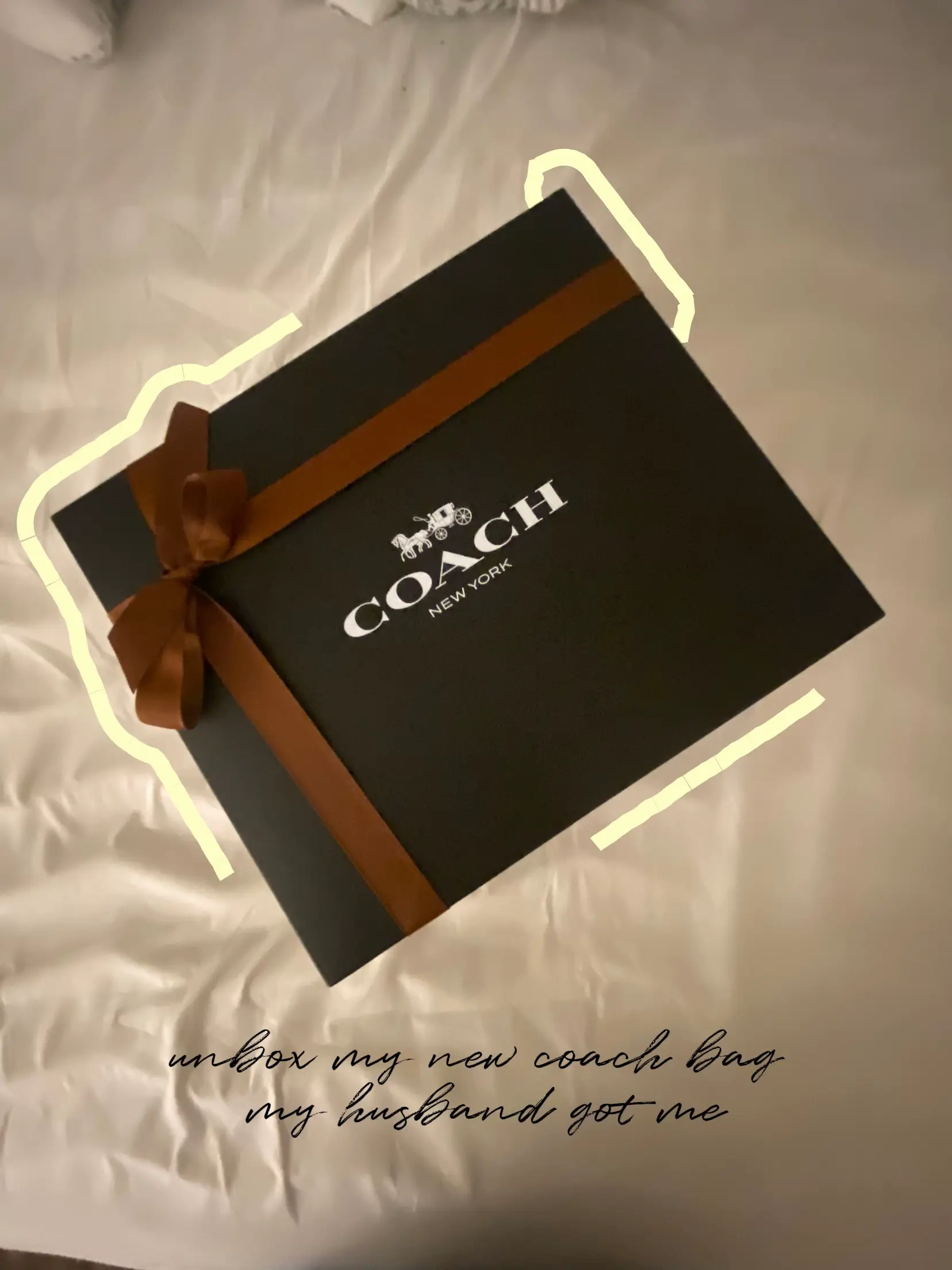 Coach purse gift online box