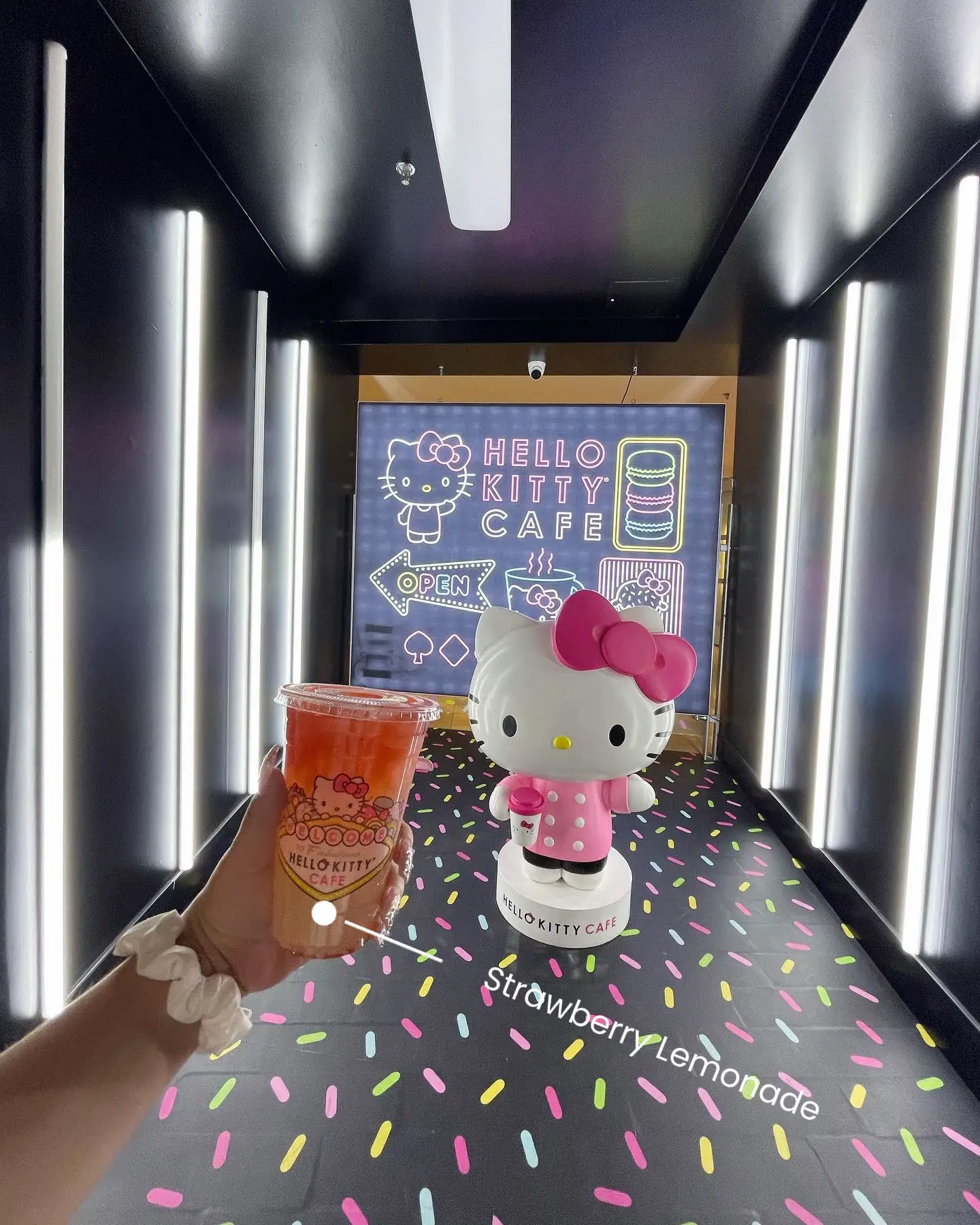 Hello Kitty Cafe at Fashion Show Las Vegas