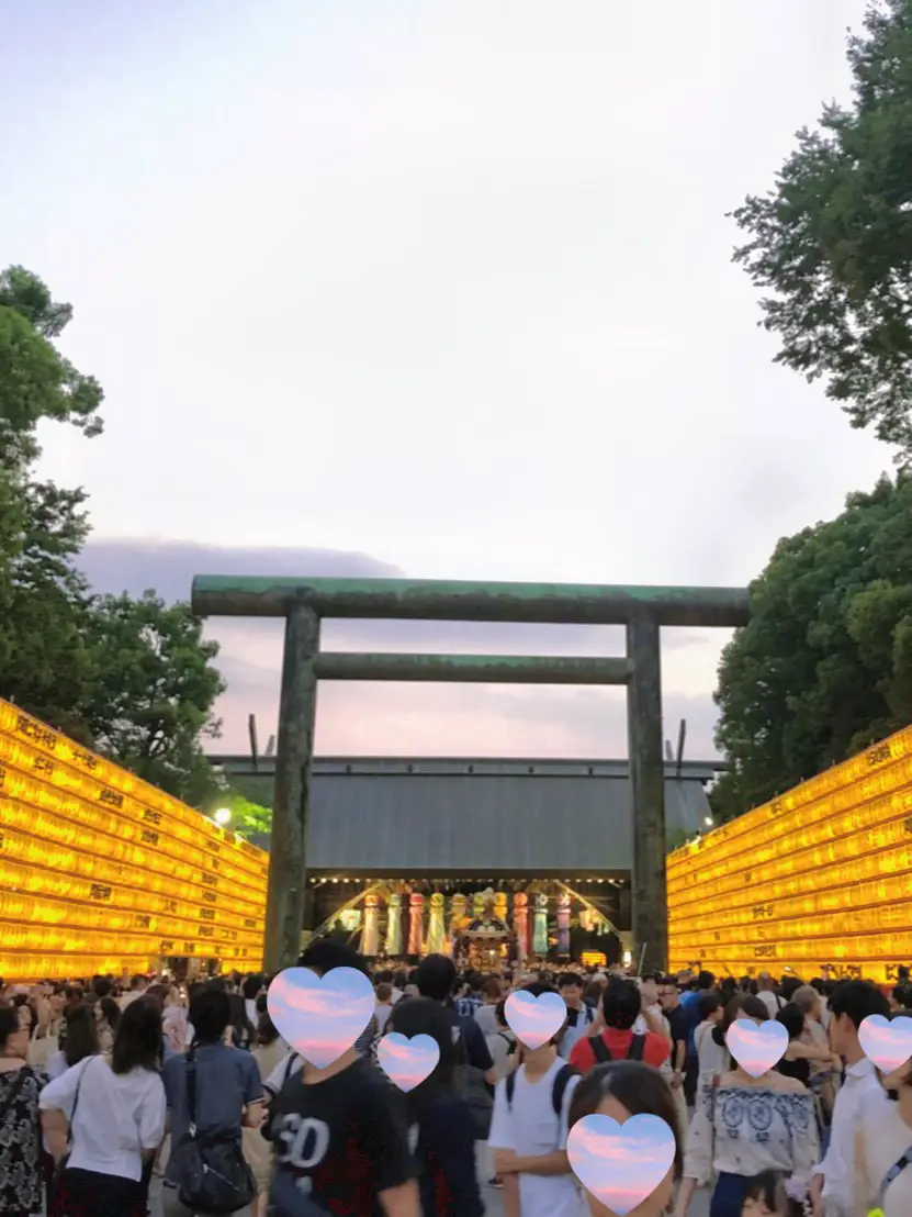 2023/07/13~16】約3万個の提灯が靖国神社に灯る「みたままつり」🏮👘🍧【東京・飯田約 |  ななせ  おでかけ大好きOLが投稿したフォトブック | Lemon8