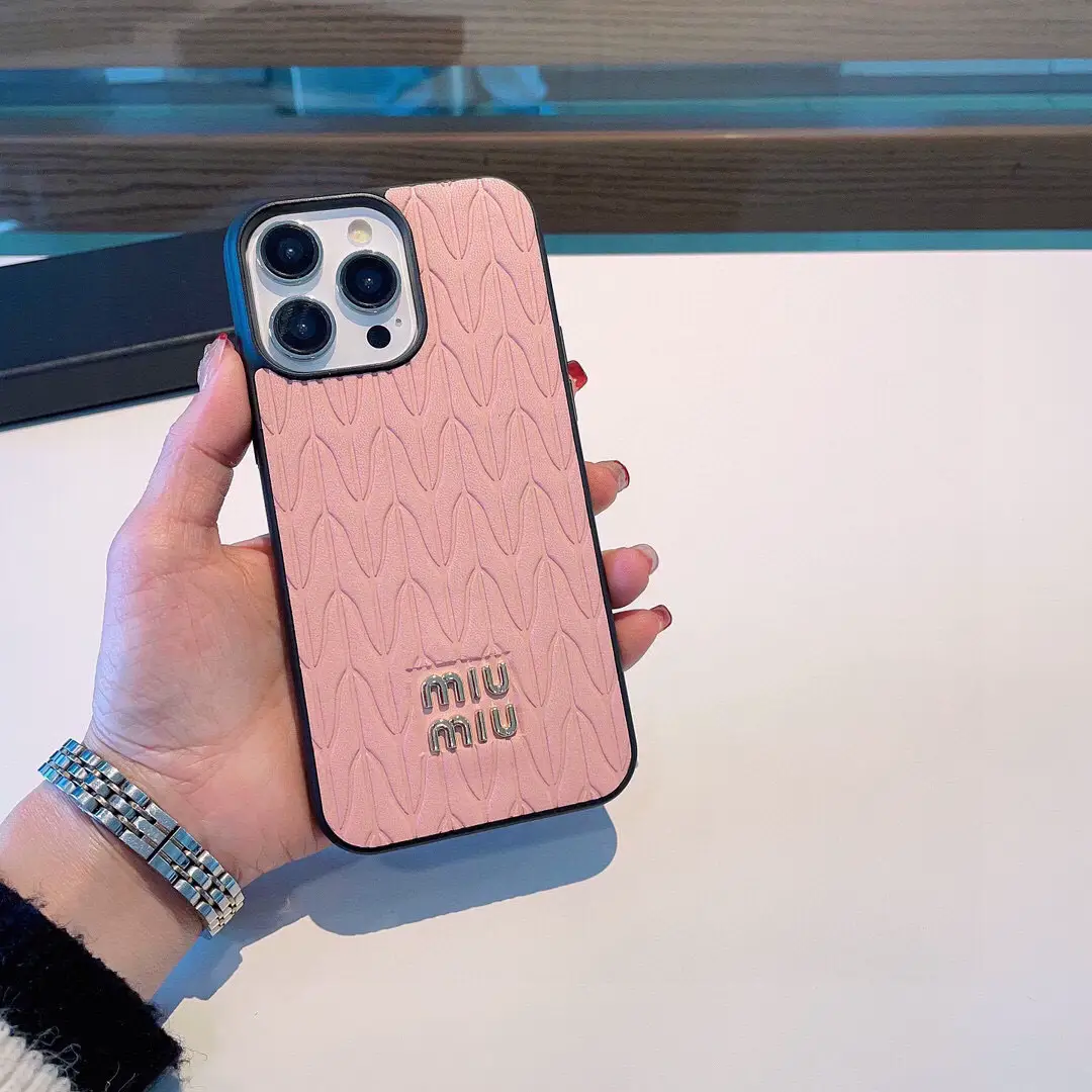 miumiu ##iPhoneケース | 多田 有香が投稿したフォトブック | Lemon8