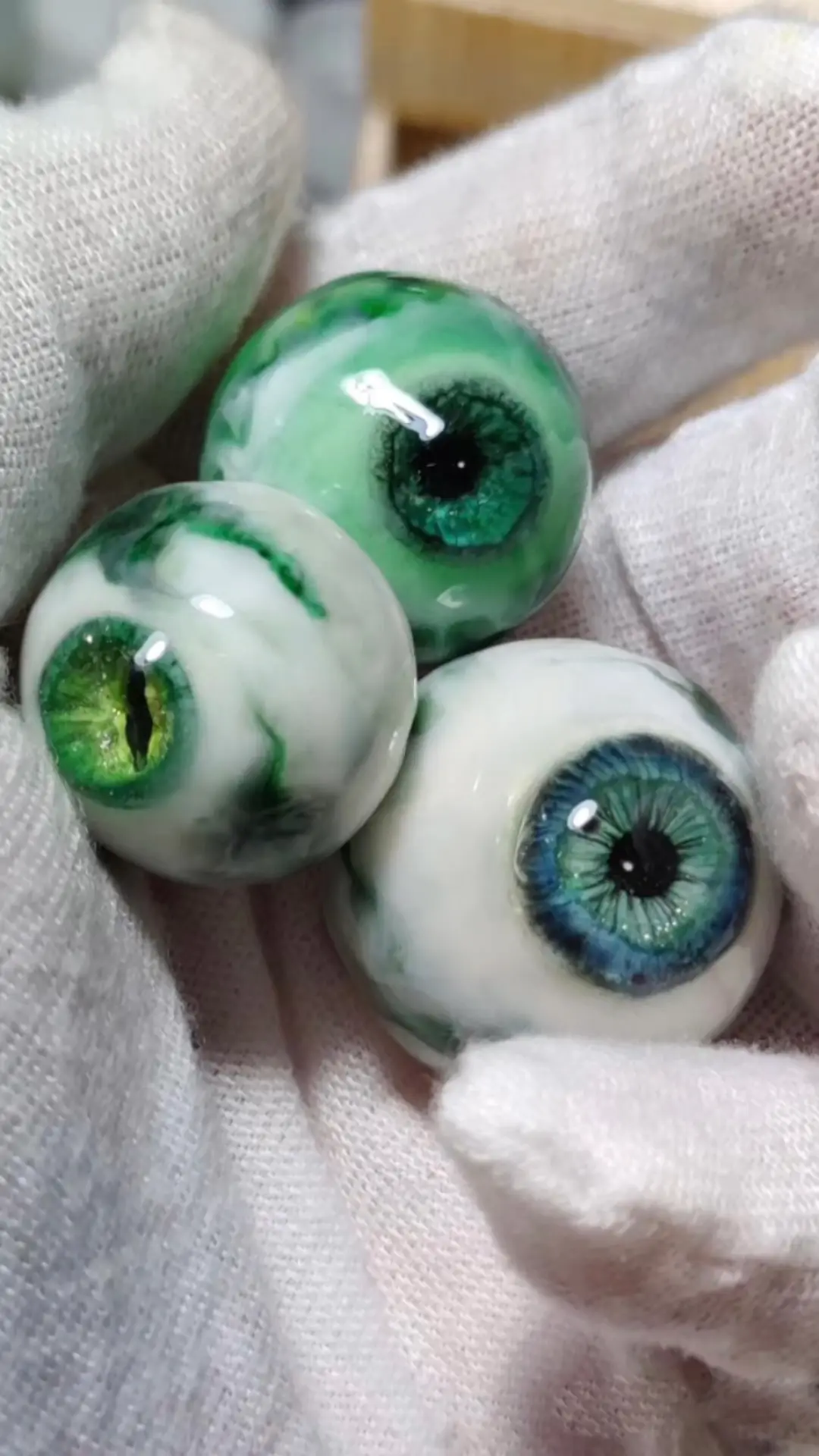 Make new eyeballs👁️ for myself😎 Video published by Jyuusann Ueaki Lemon8