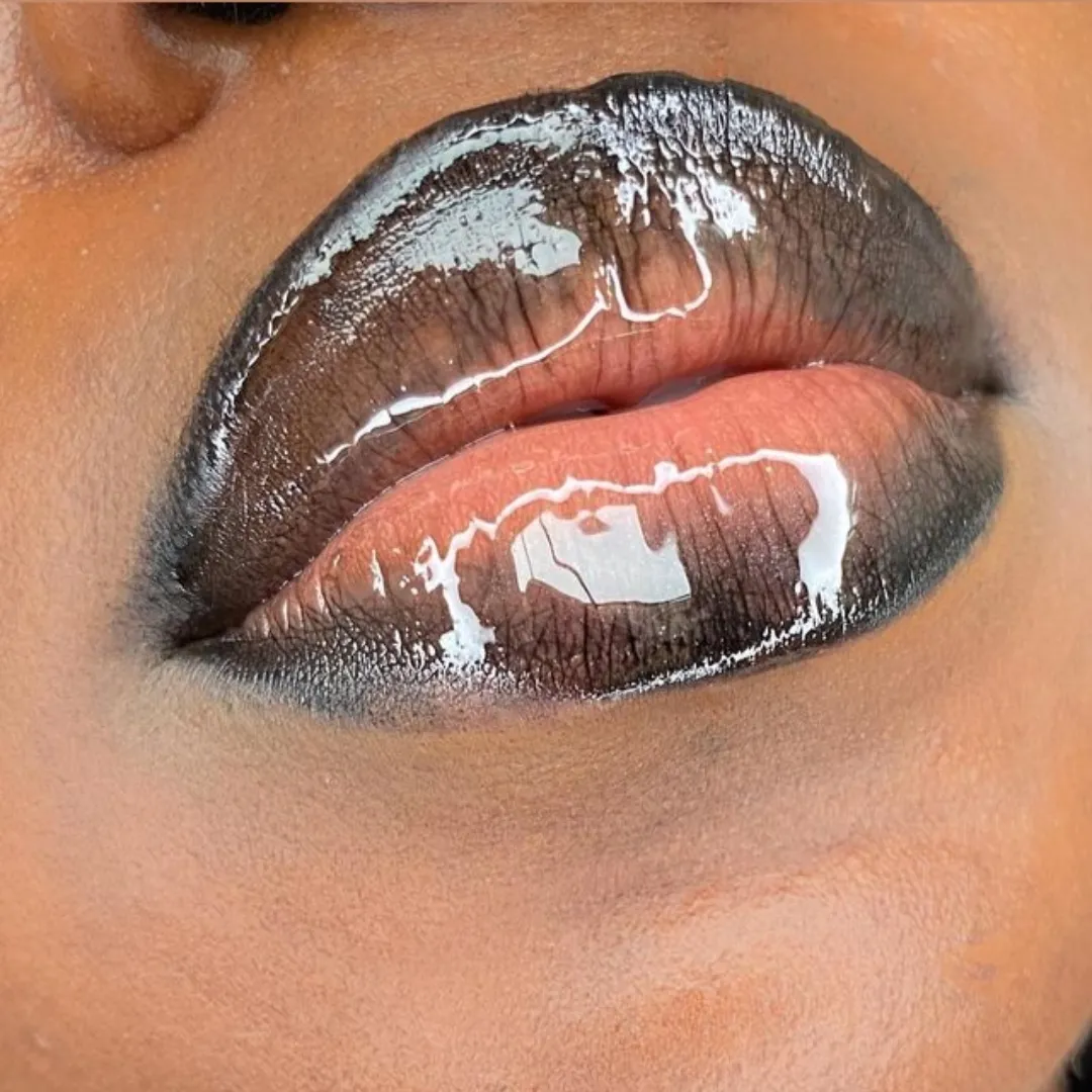 black girl Magic|lip liner and gloss combo🥰🤍 | Gallery posted by