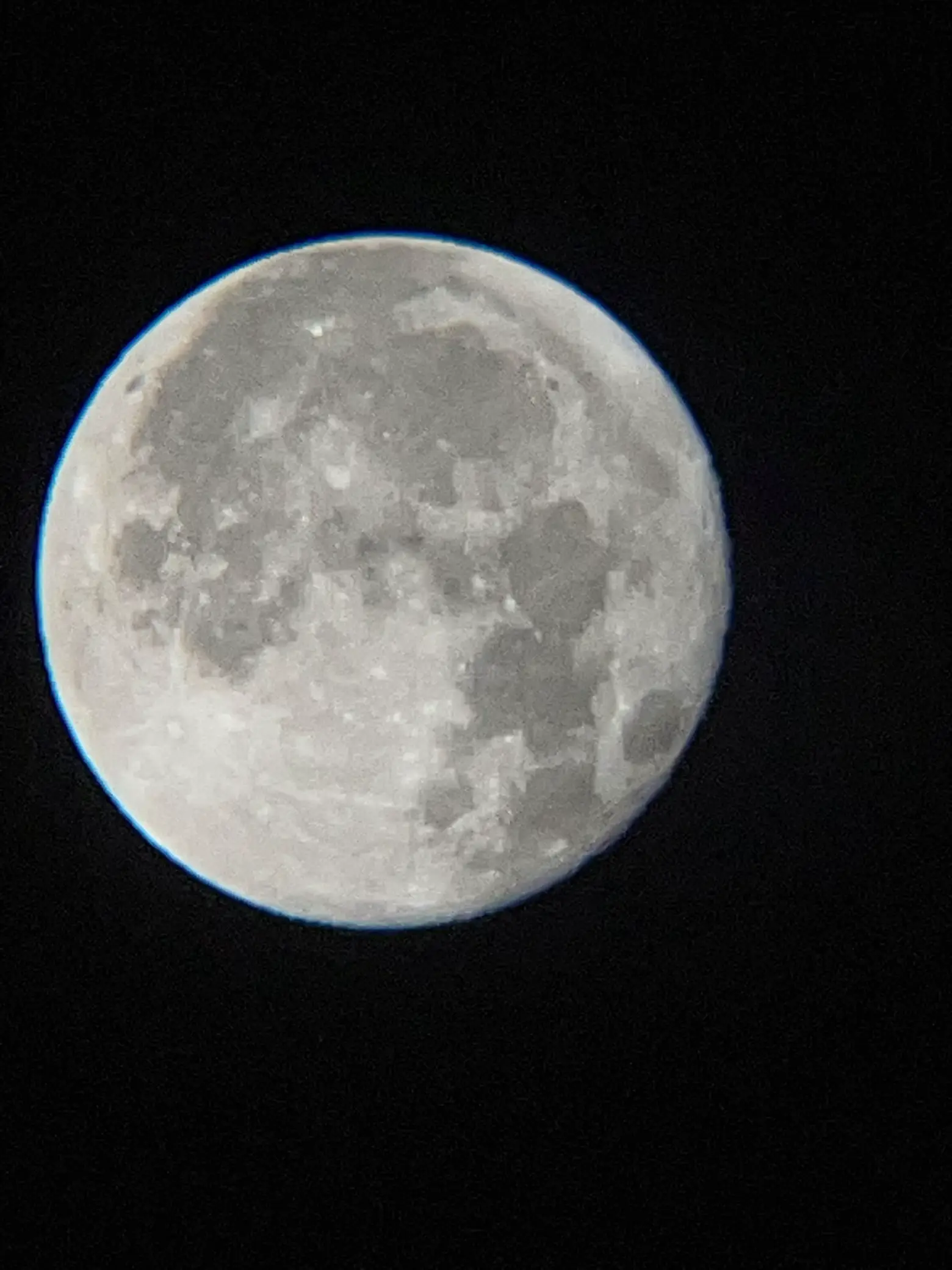 天体望遠鏡🔭✨🌕ブルームーン | ꉓꃅꀤꀤꈤꀎ꓄ꌗが投稿したフォトブック | Lemon8