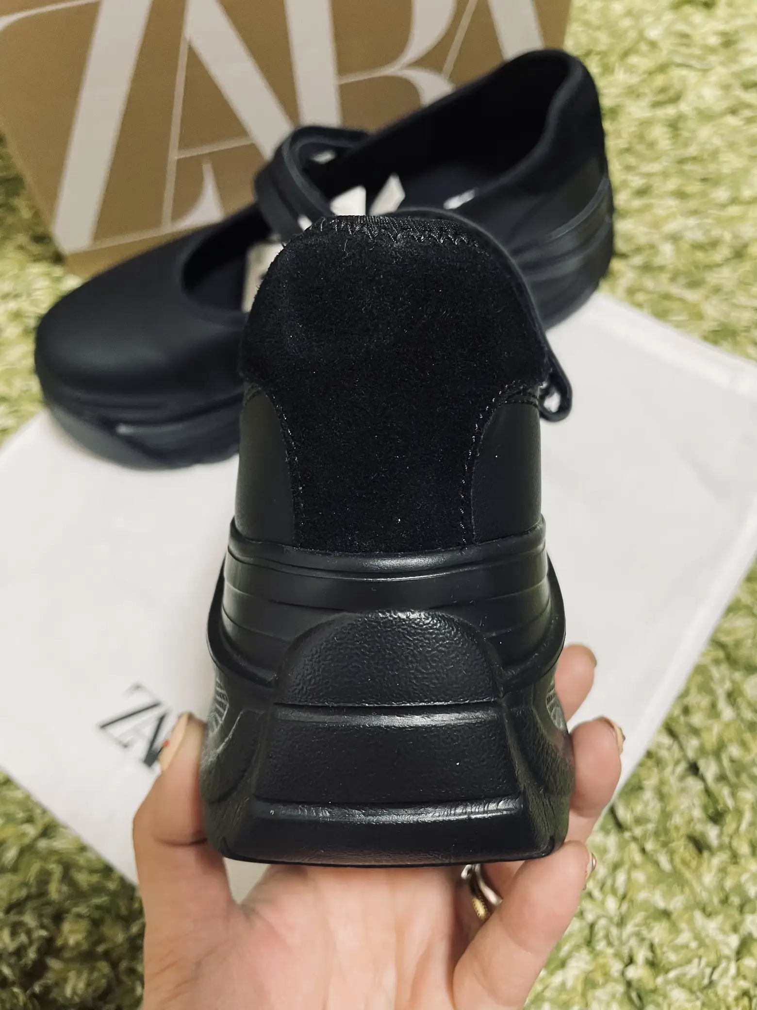 zara vibram サンダル　39/25.3cm zara vibram サンダル39/25.3cm