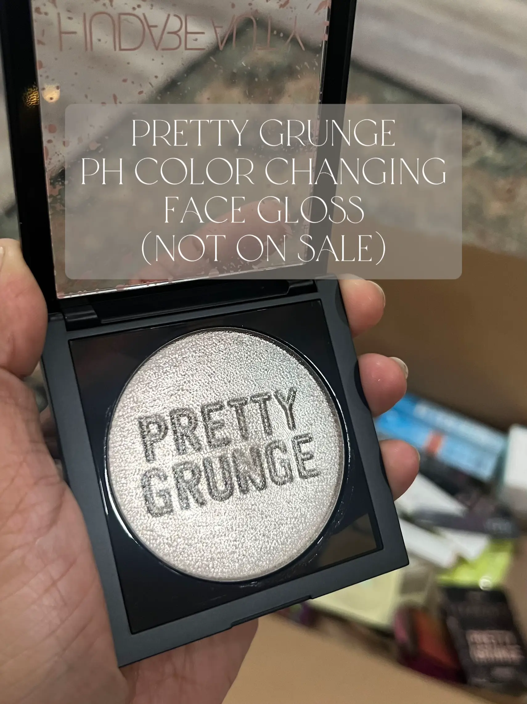 Pretty Grunge Face Gloss