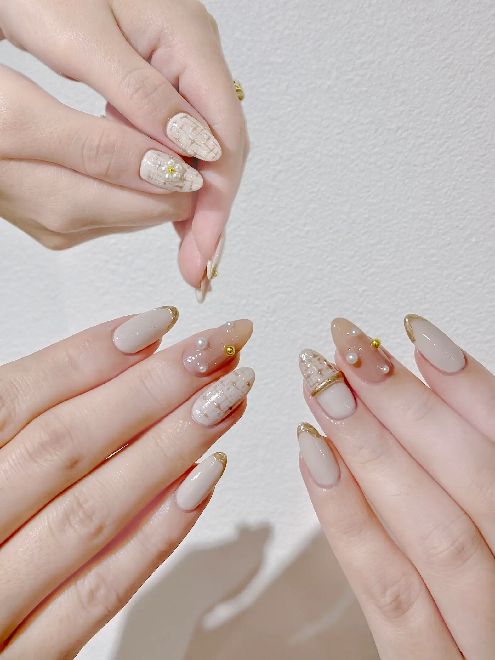 🍂秋はやっぱりツイードネイル✨💅 | kuromomo nailが投稿したフォトブック | Lemon8