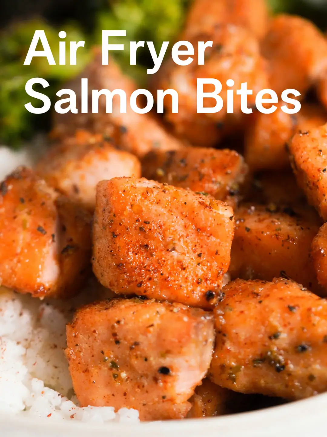 Save this air fryer Bang Bang Salmon Bites recipe👇🏼 INGREDIENTS 1 lb