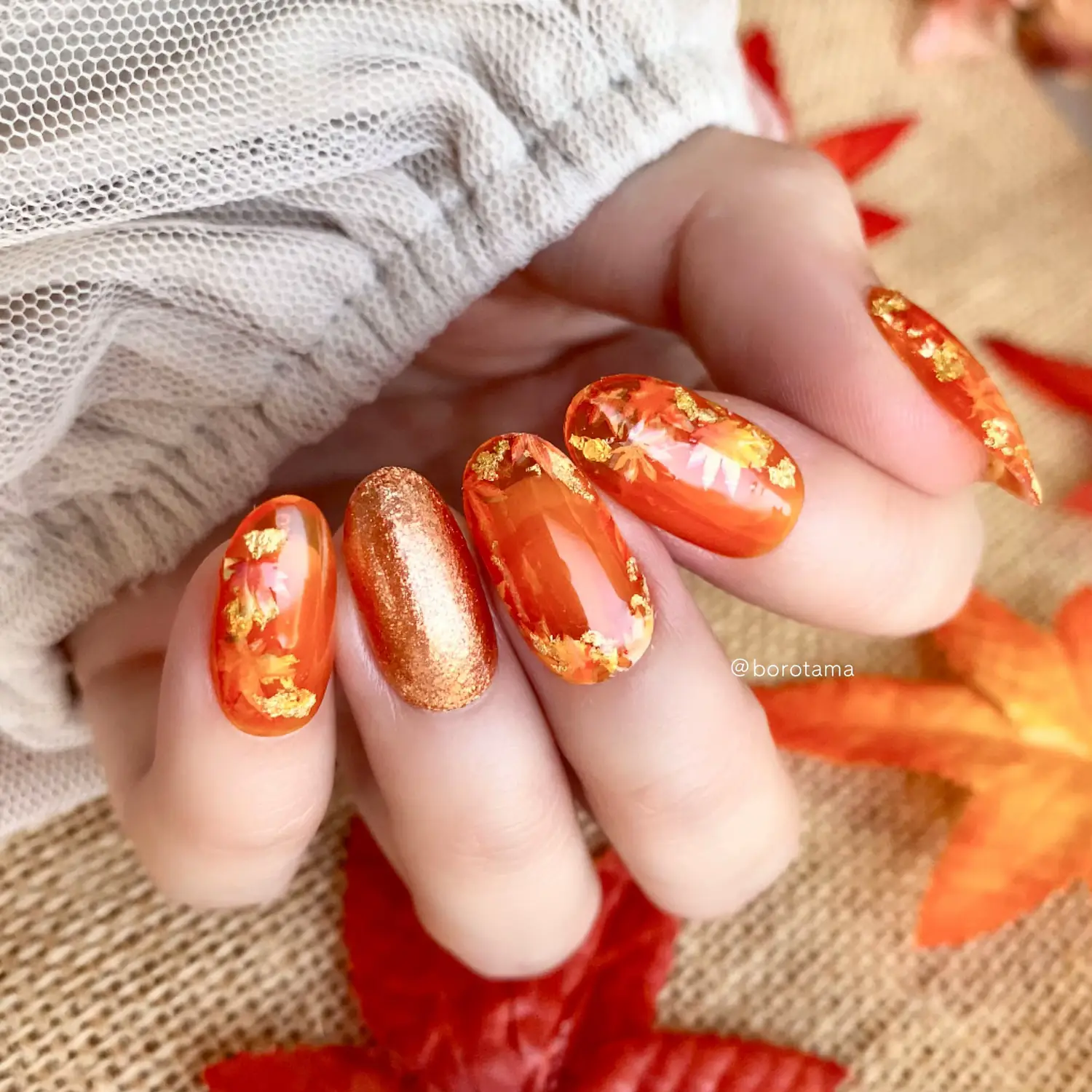 Gold Foil Leaves  Autumn nails, Nail art, Gorgeous nails