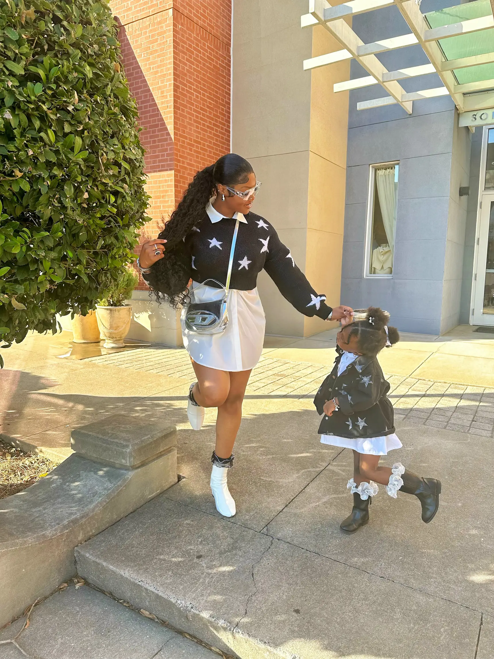 Black mother and daughter best sale matching outfits