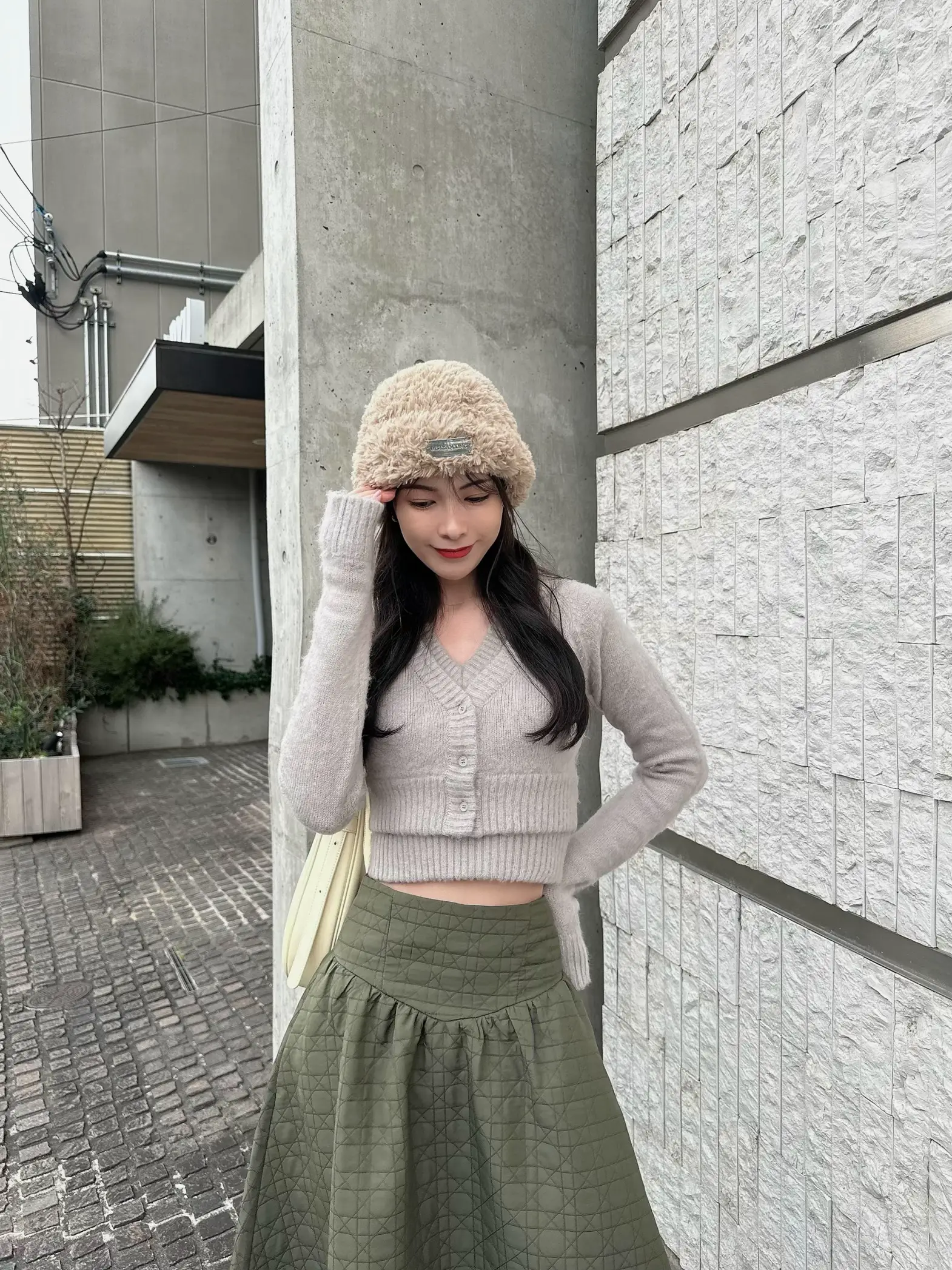 Khaki skirt clearance outfit