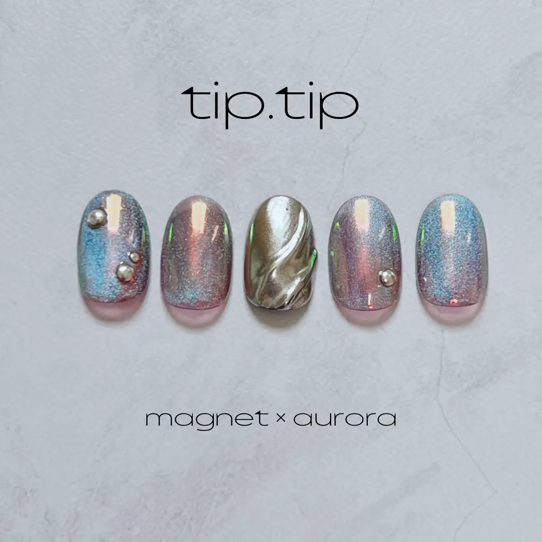 水色マグにオーロラネイル💅✨ | Miiiが投稿したフォトブック | Lemon8 