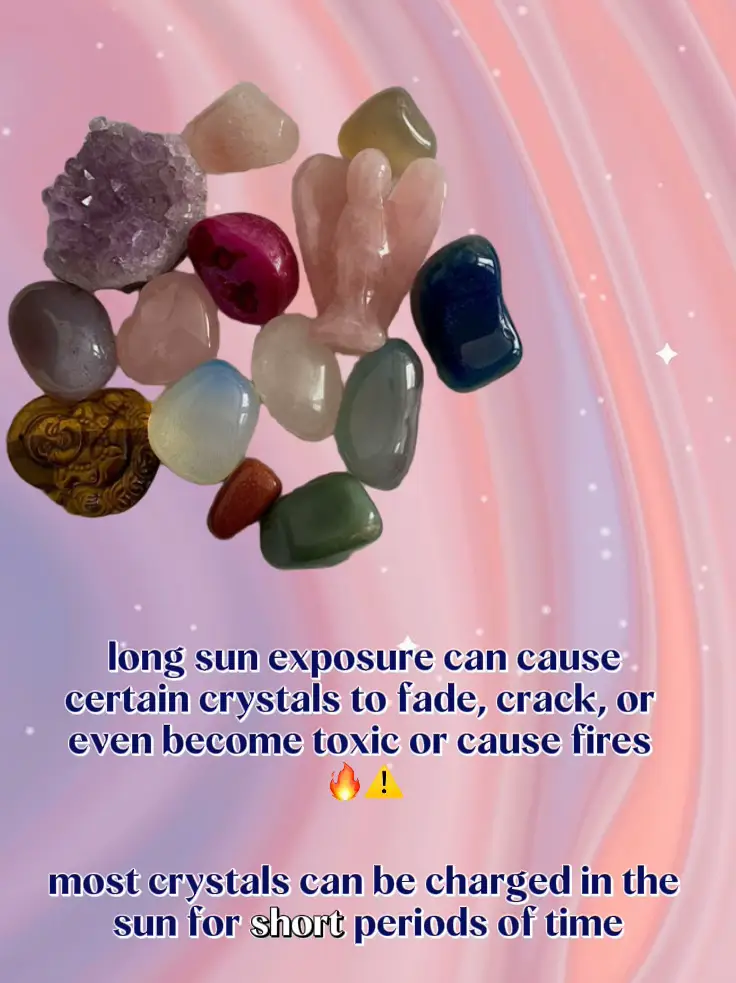 DON’T put these crystals into sunlight 🚫☀️ Gallery posted by em ౨