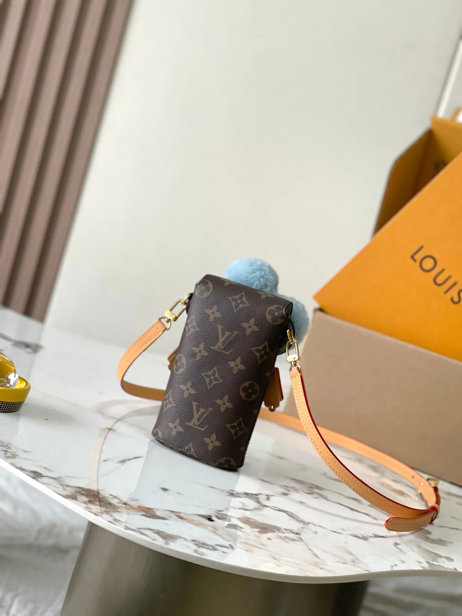 Louis Vuitton ルイ・ヴィトン M12269 クリスマスモデル | Burando  