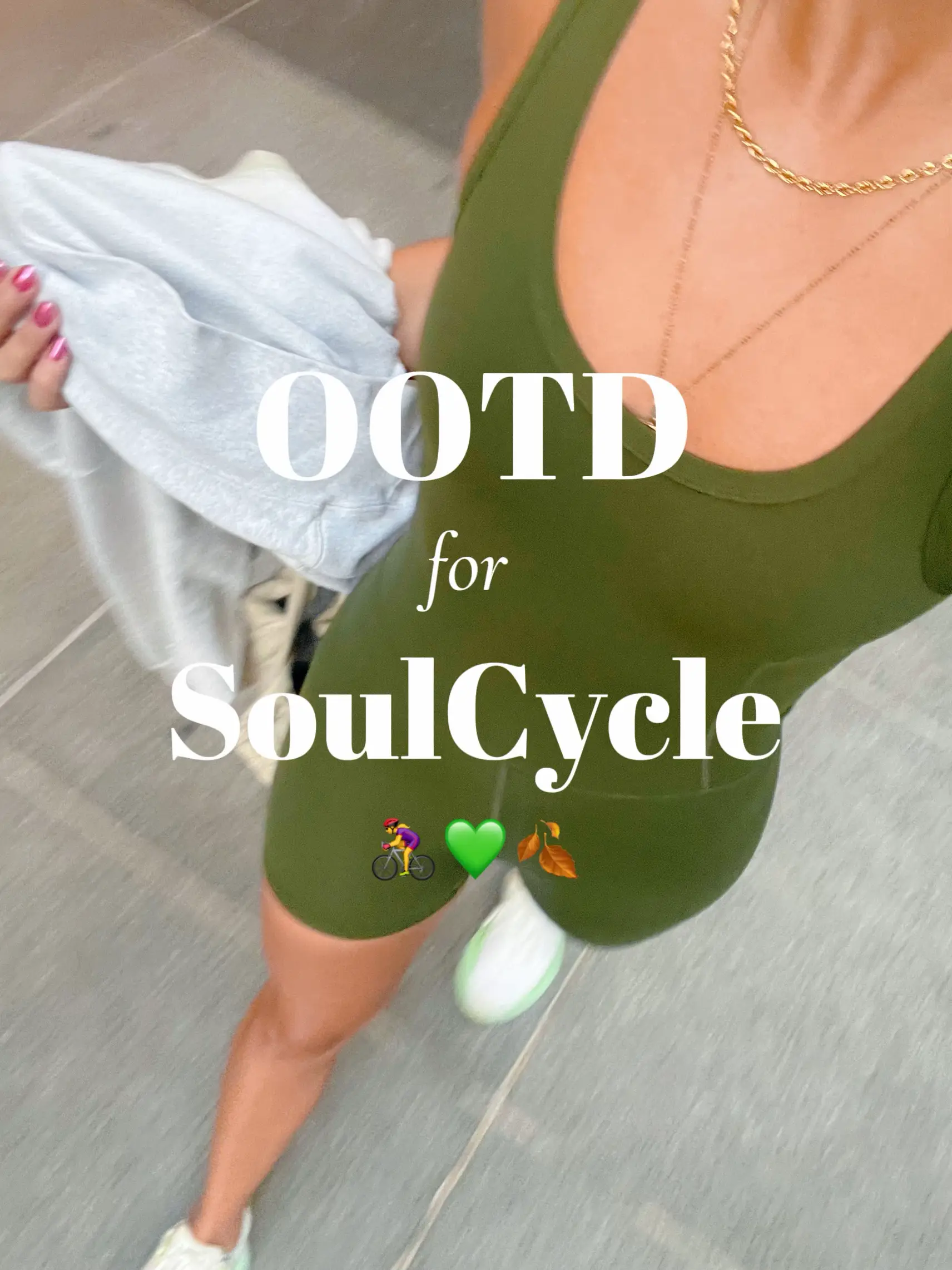 OOTD for SoulCycle 🤍🚴‍♀️, Gallery posted by Luisa Nunez