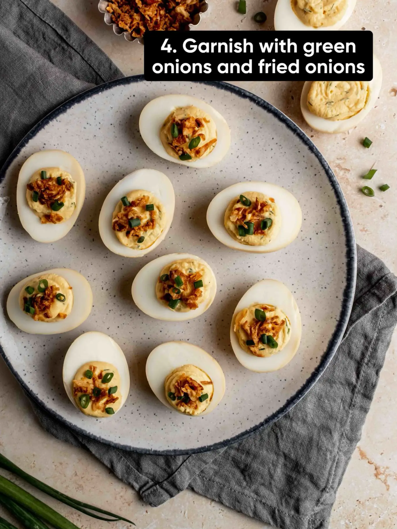 Christmas Deviled Eggs - Chef Savvy