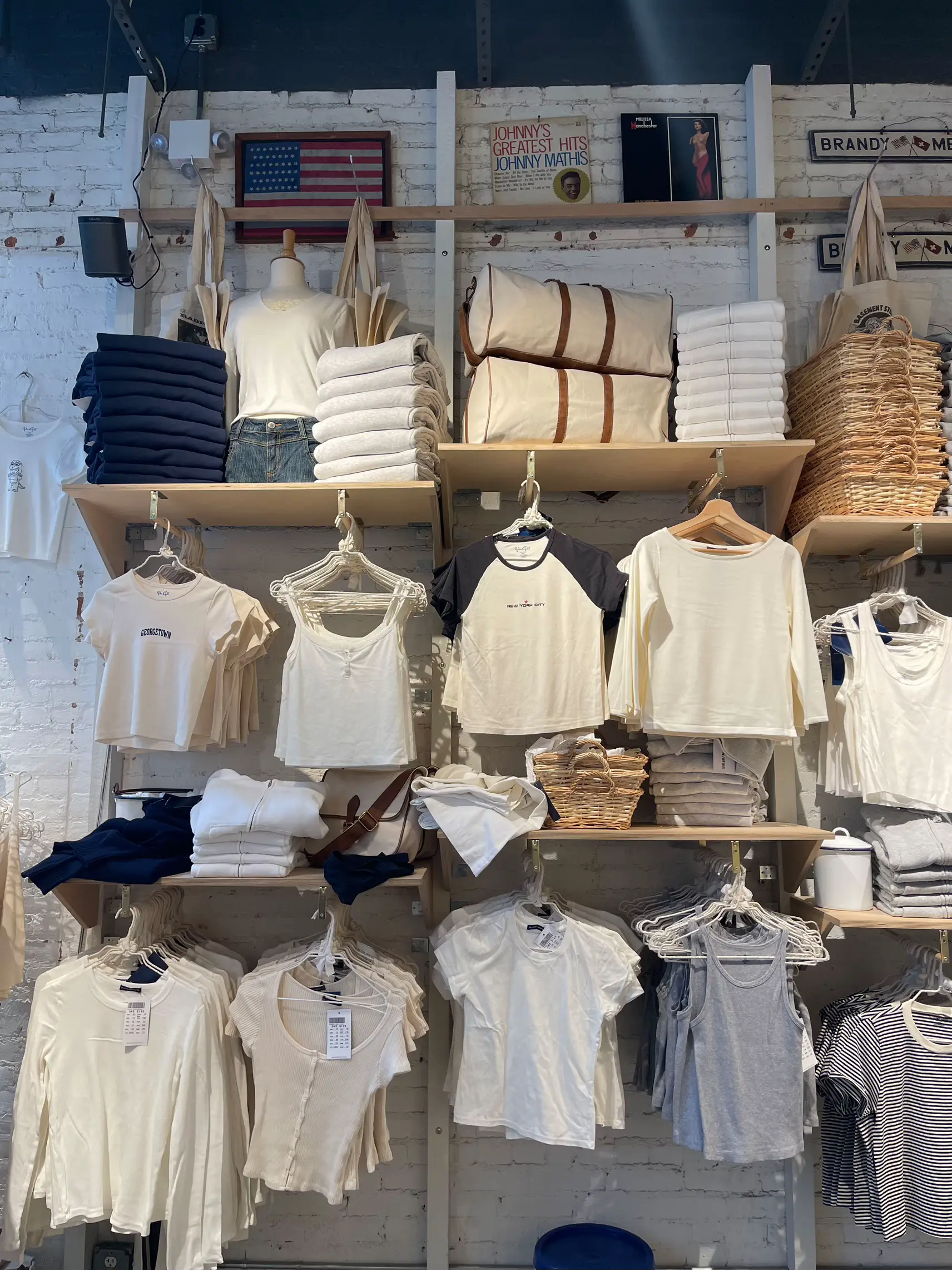 Brandy Melville: Fashion lovers going crazy after discovering