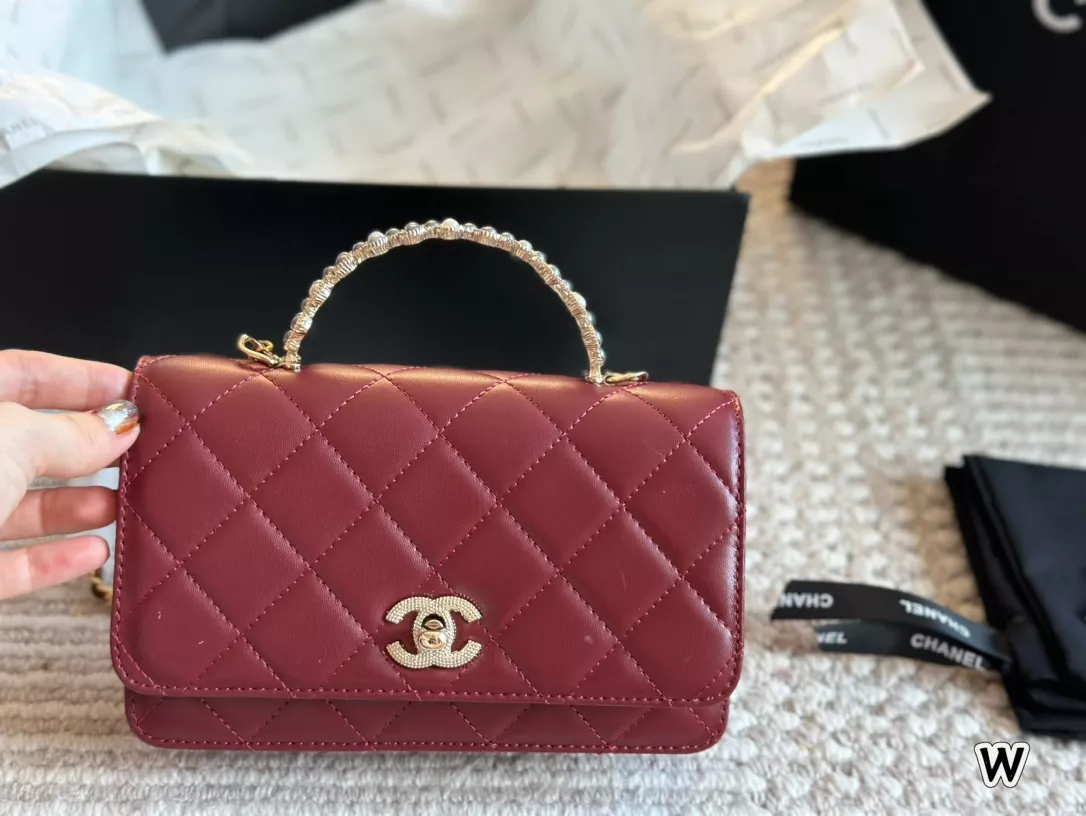 Chanel 24ss新作 完売必至 chanel20 ミニ ハンドバッグ | 木村 順子が  