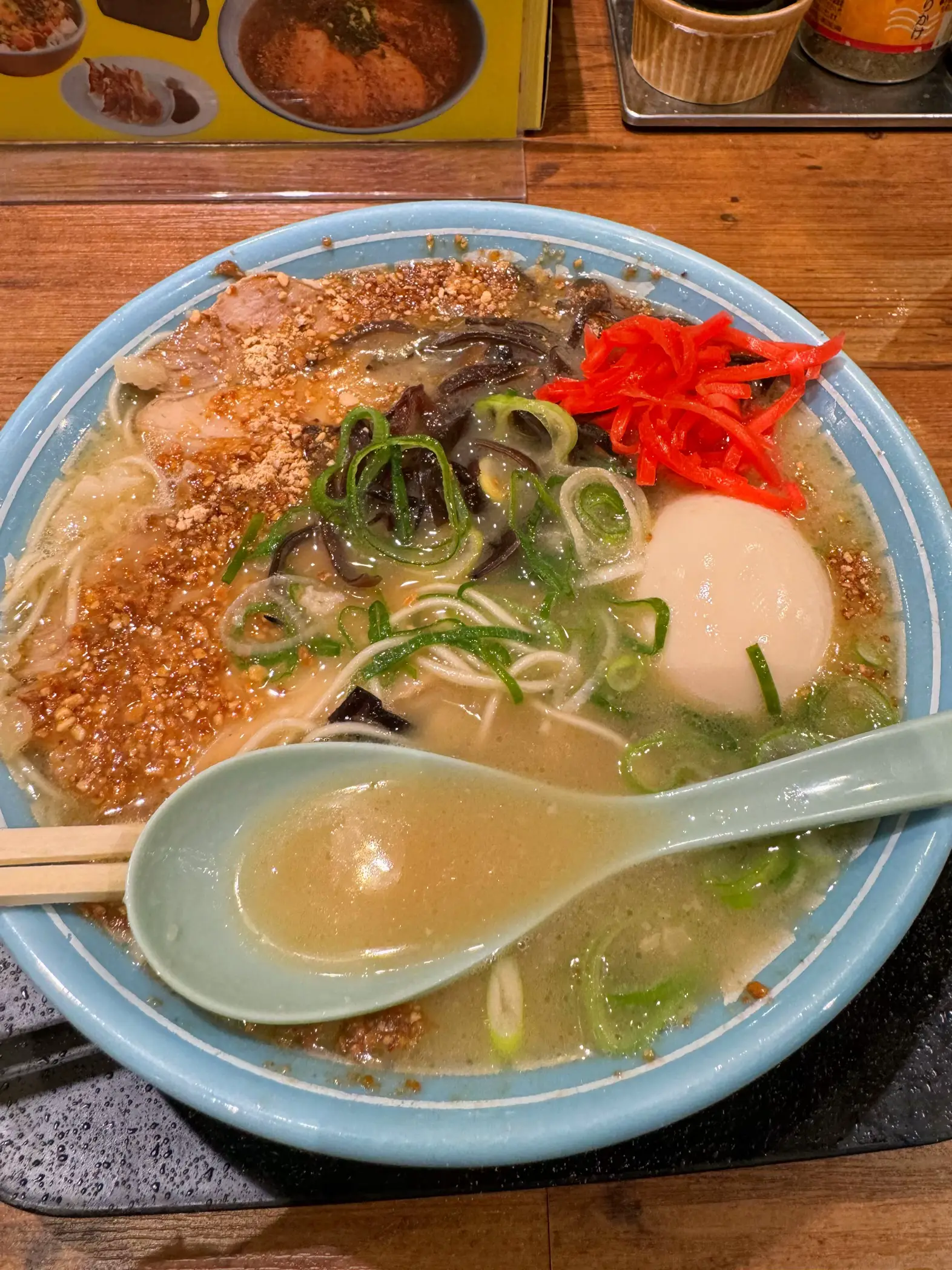 激レア さがんもんの豚骨ラーメンセット あっさりとんこつ＆激辛豚