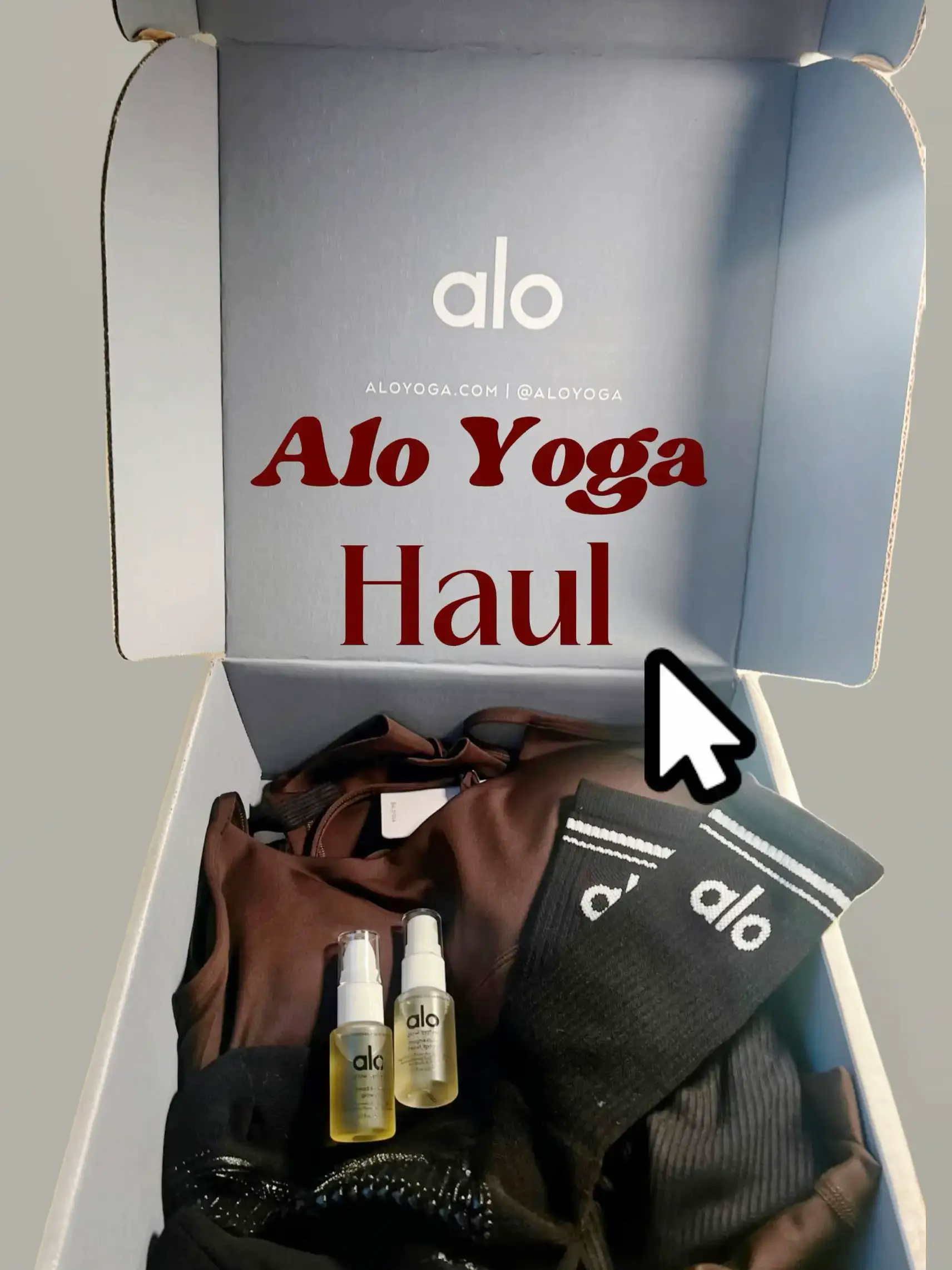 Highlight of my week: Unboxing my Alo Yoga package fresh from ALO
