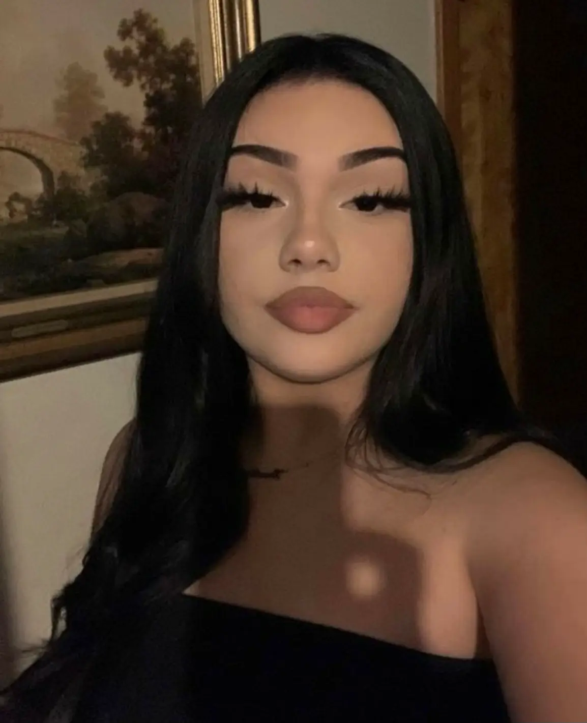 Latina makeup | Gallery posted by Diana🌸 | Lemon8