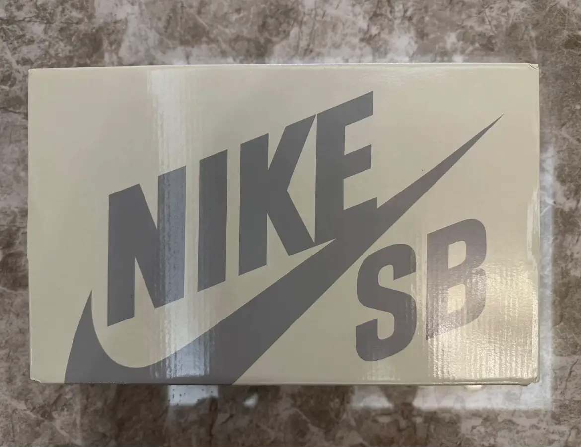 Nike sb gold on sale box