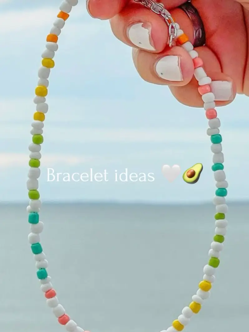 Pearl Green Clay Bead Bracelet 