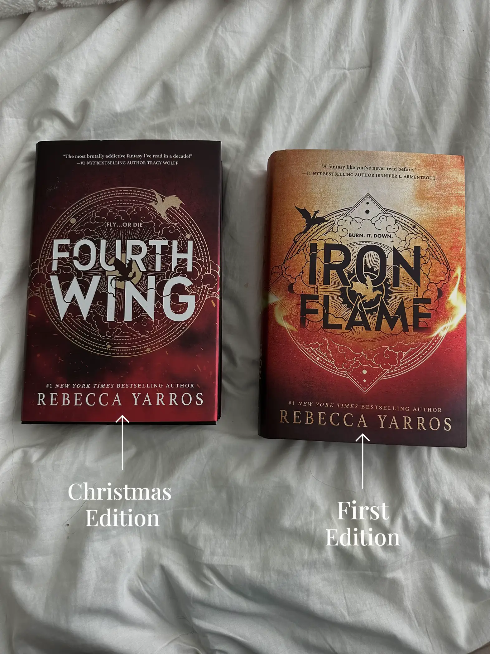 First Editions of Iron Flame with different print origins 🤔 : r/fourthwing