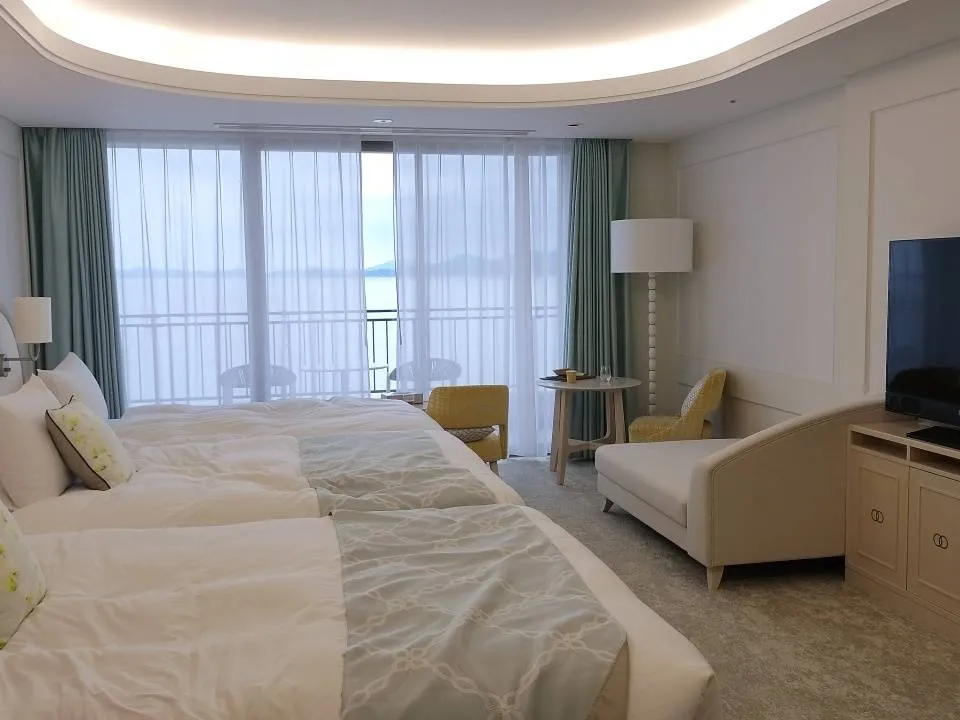 スワロフスキーSWAROVSKI5610724 Aladdin アラジンジーニー 選択された多機能折りたたみソファベッド3速調整可能な背もたれソファ