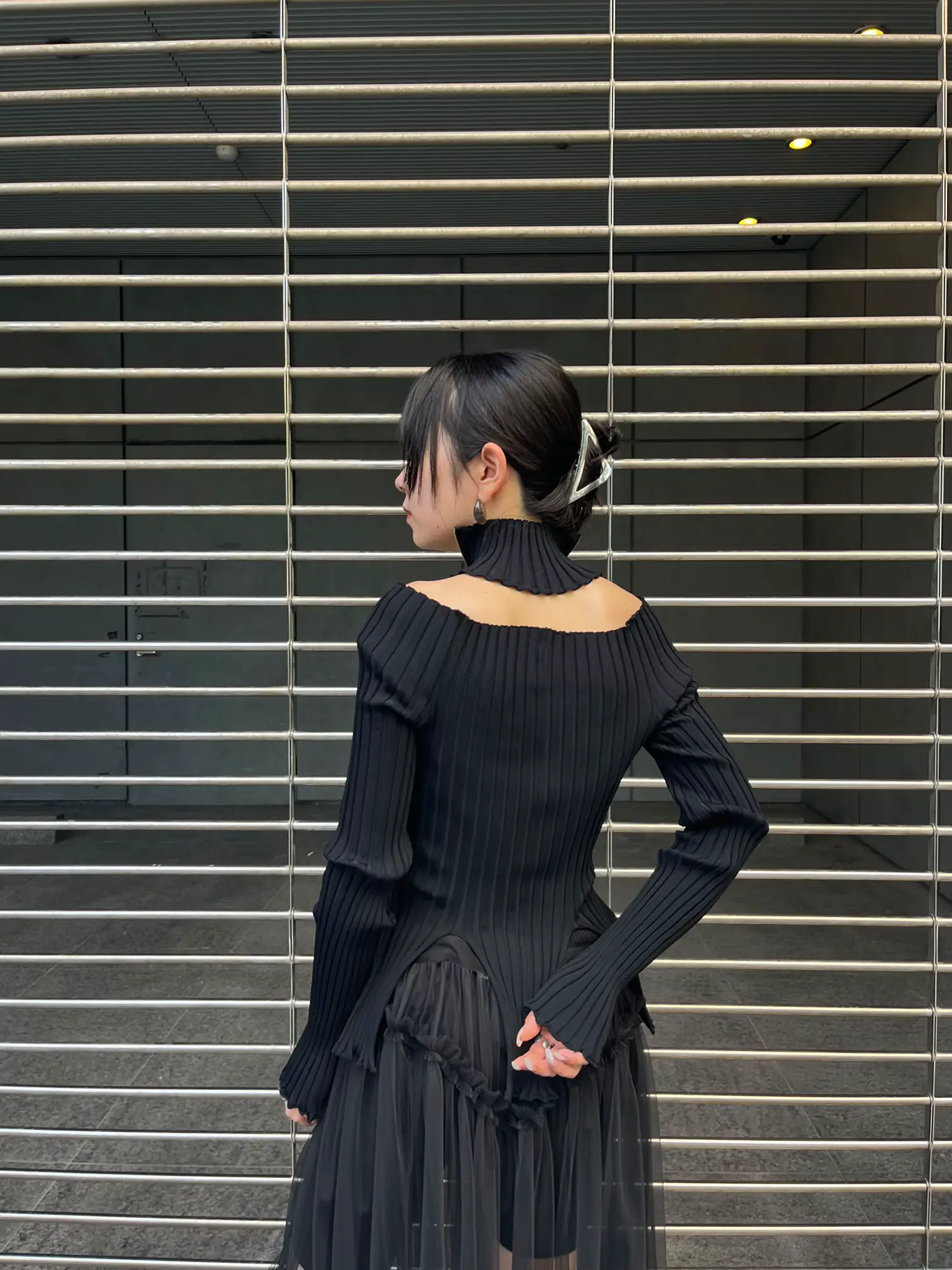 melt the lady ゴシックフーディー　ブラック melt the lady ゴシックフーディー 黒 トップス