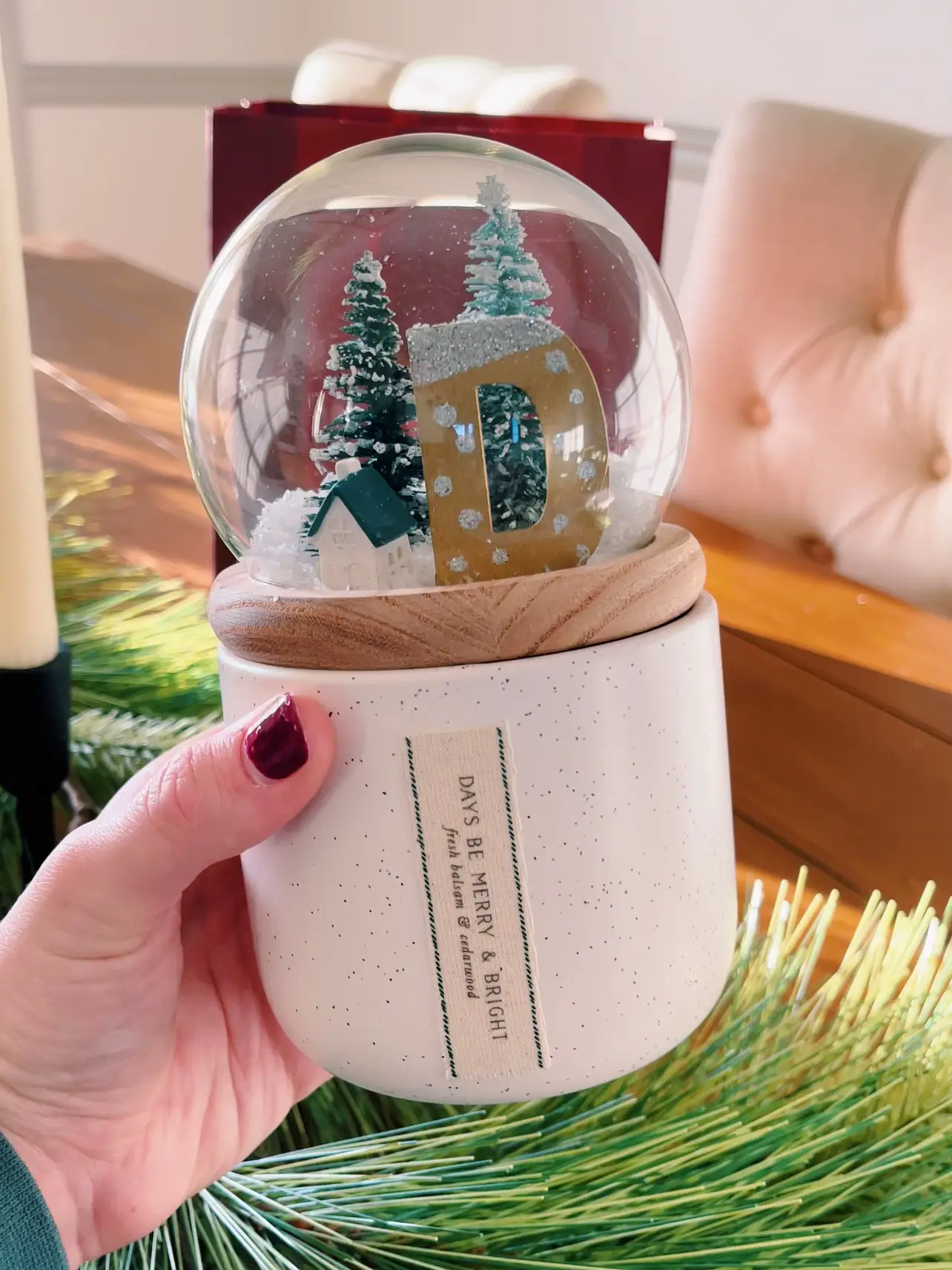 Couldn't pass up this snow globe candle🎄, Gallery posted by Allison