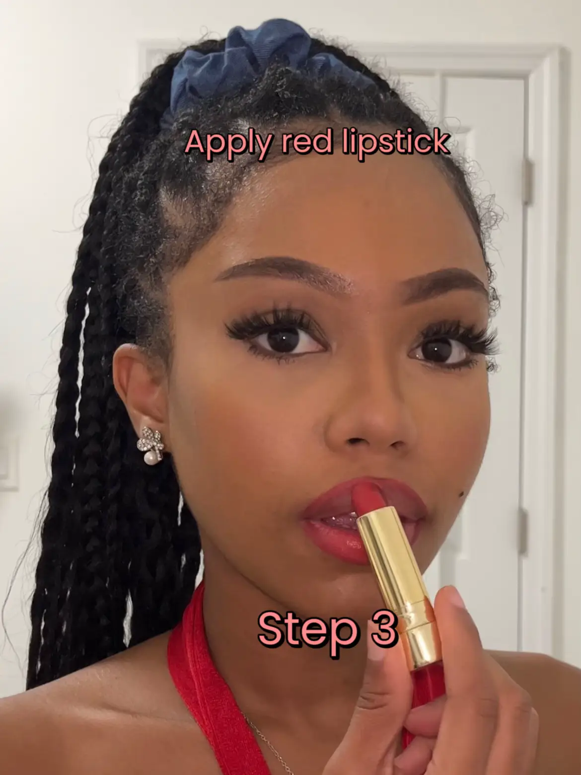 Apply A Red Lipstick Like A Pro