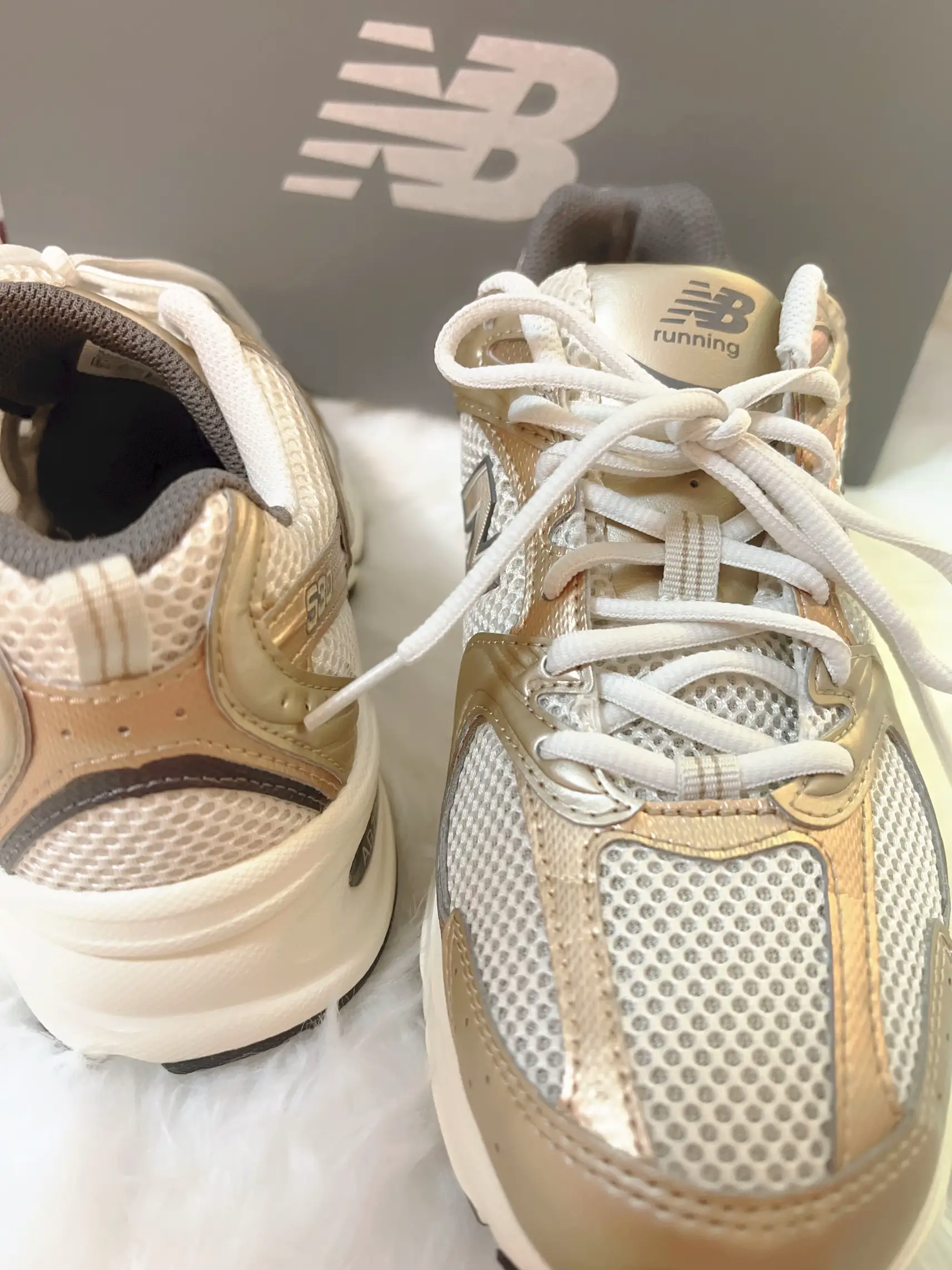 Gold hotsell new balances