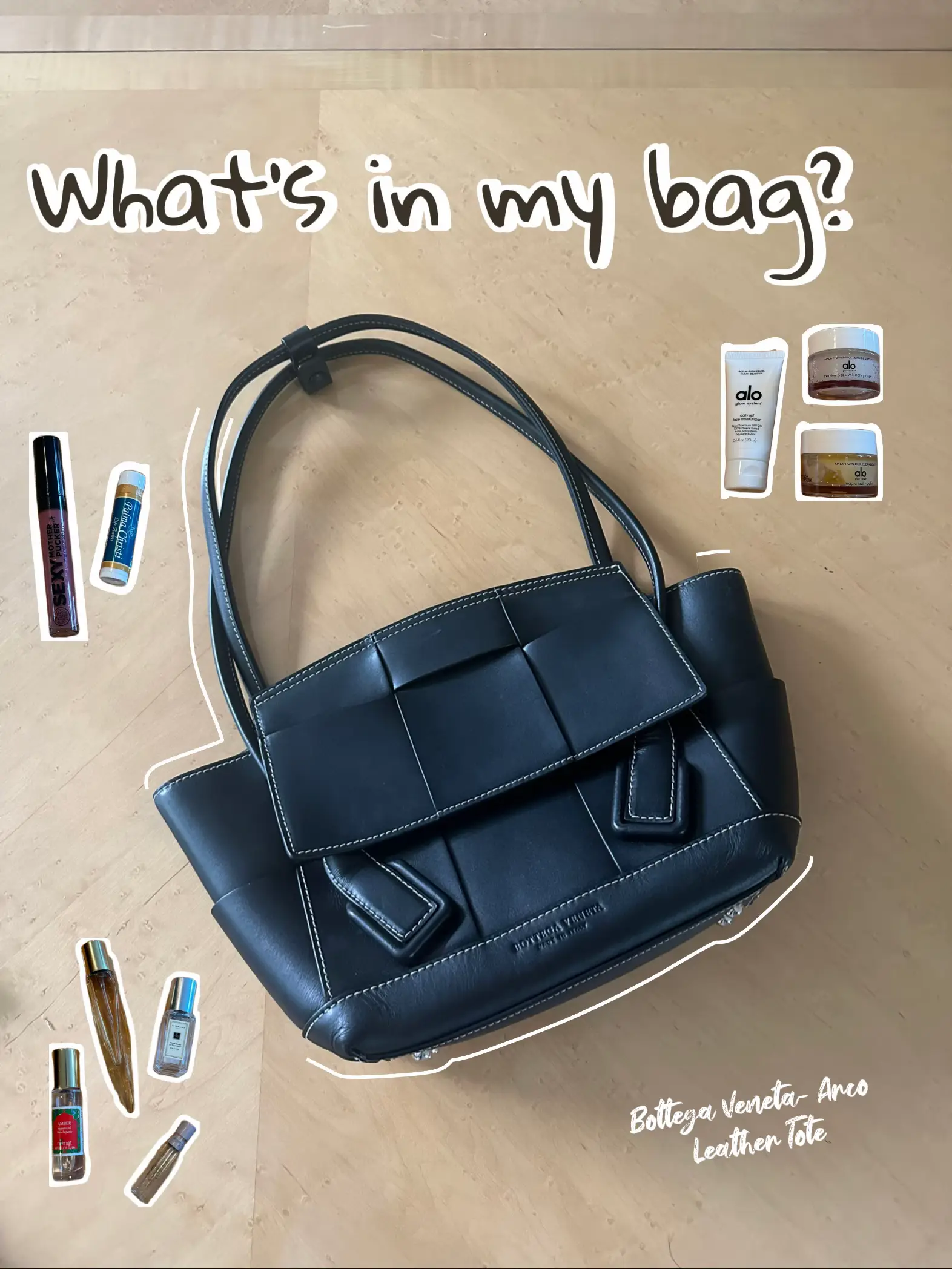 What's in my bag: Bottega Veneta 🛍✨🌟, Gallery posted by Naomi Golan