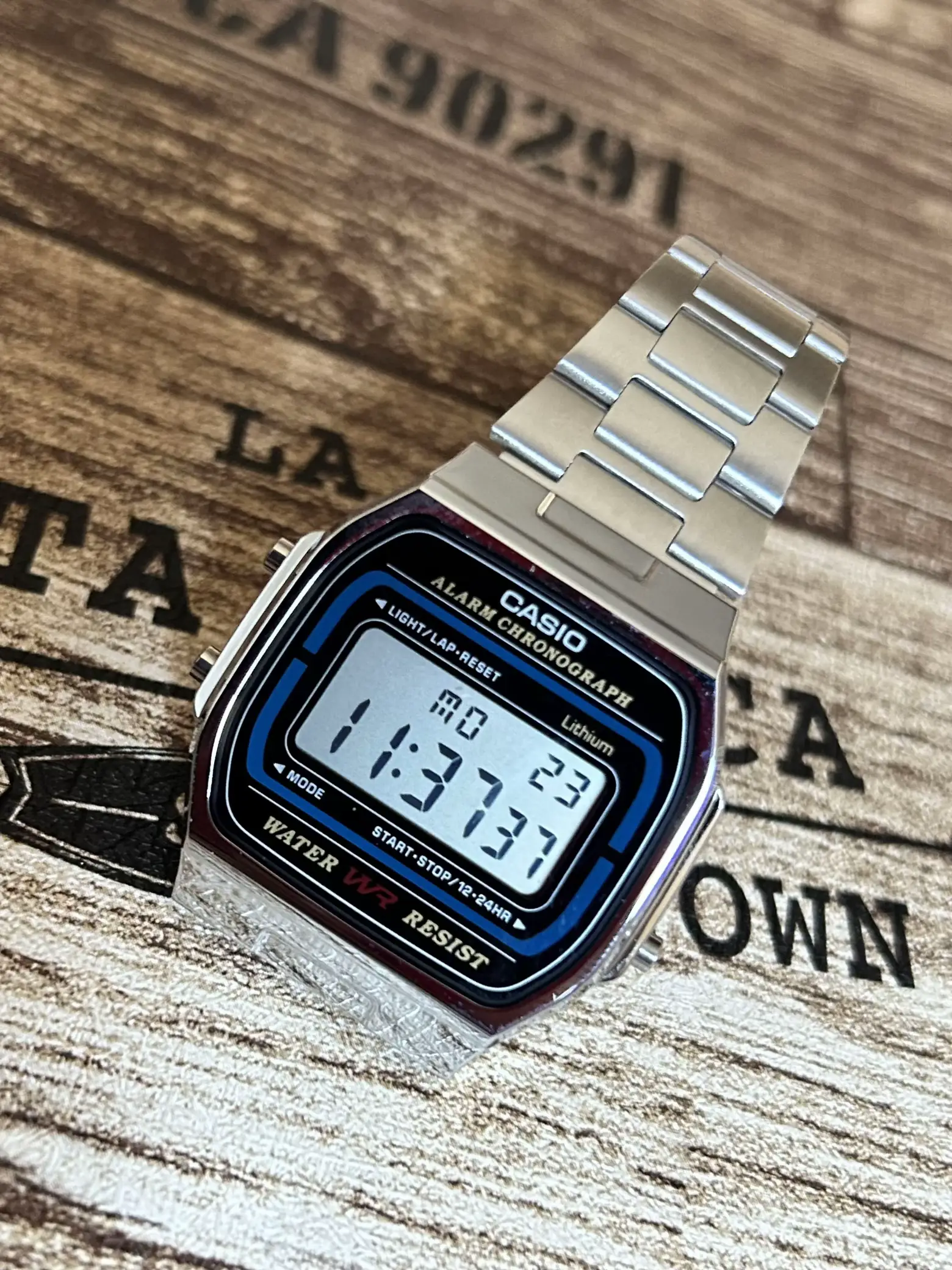 ホームセンターで買える腕時計チープカシオ⌚️ | Maが投稿したフォトブック | Lemon8