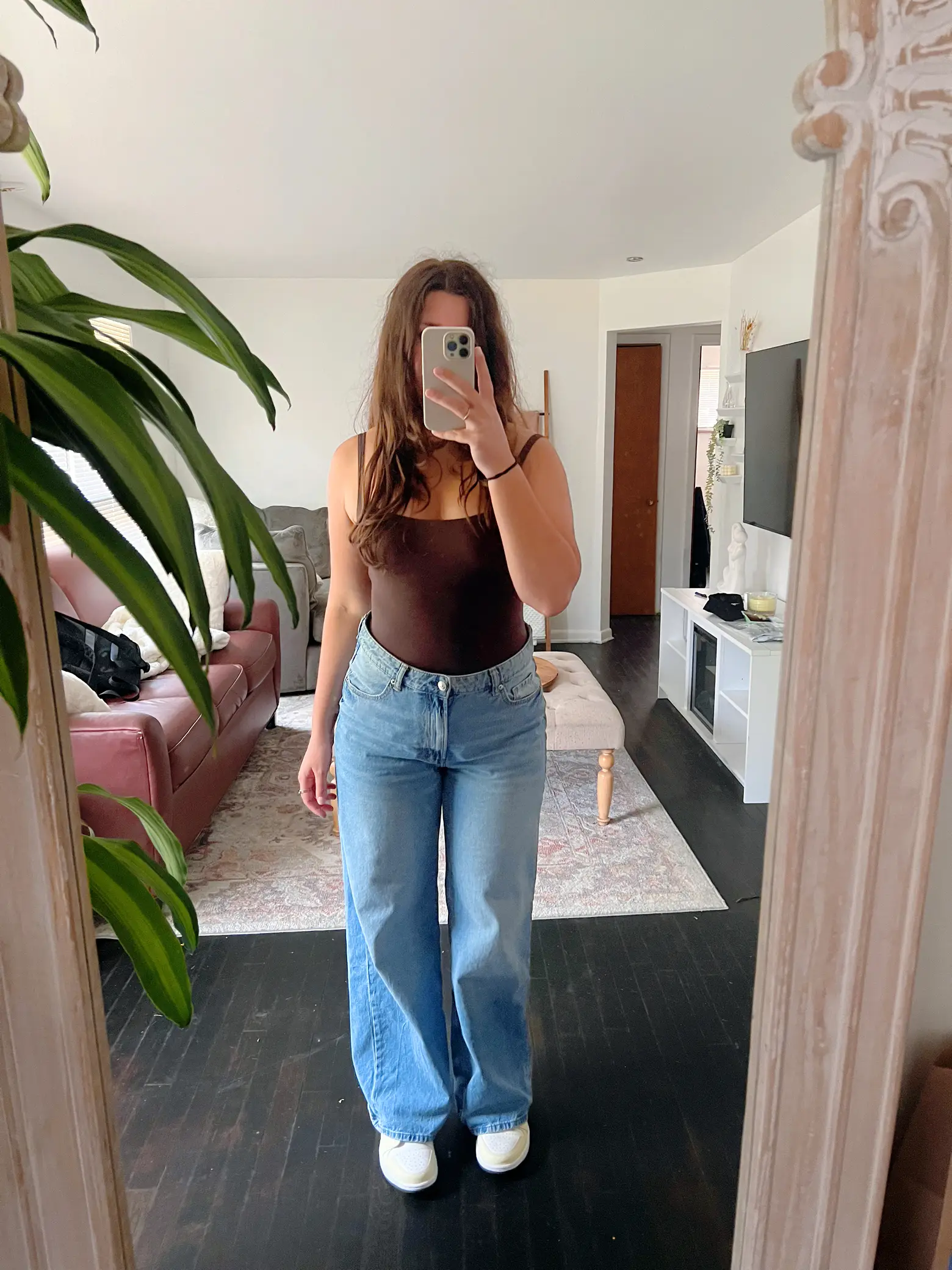 SKIMS Bodysuit: How I style for work, Gallery posted by Alexis Henning